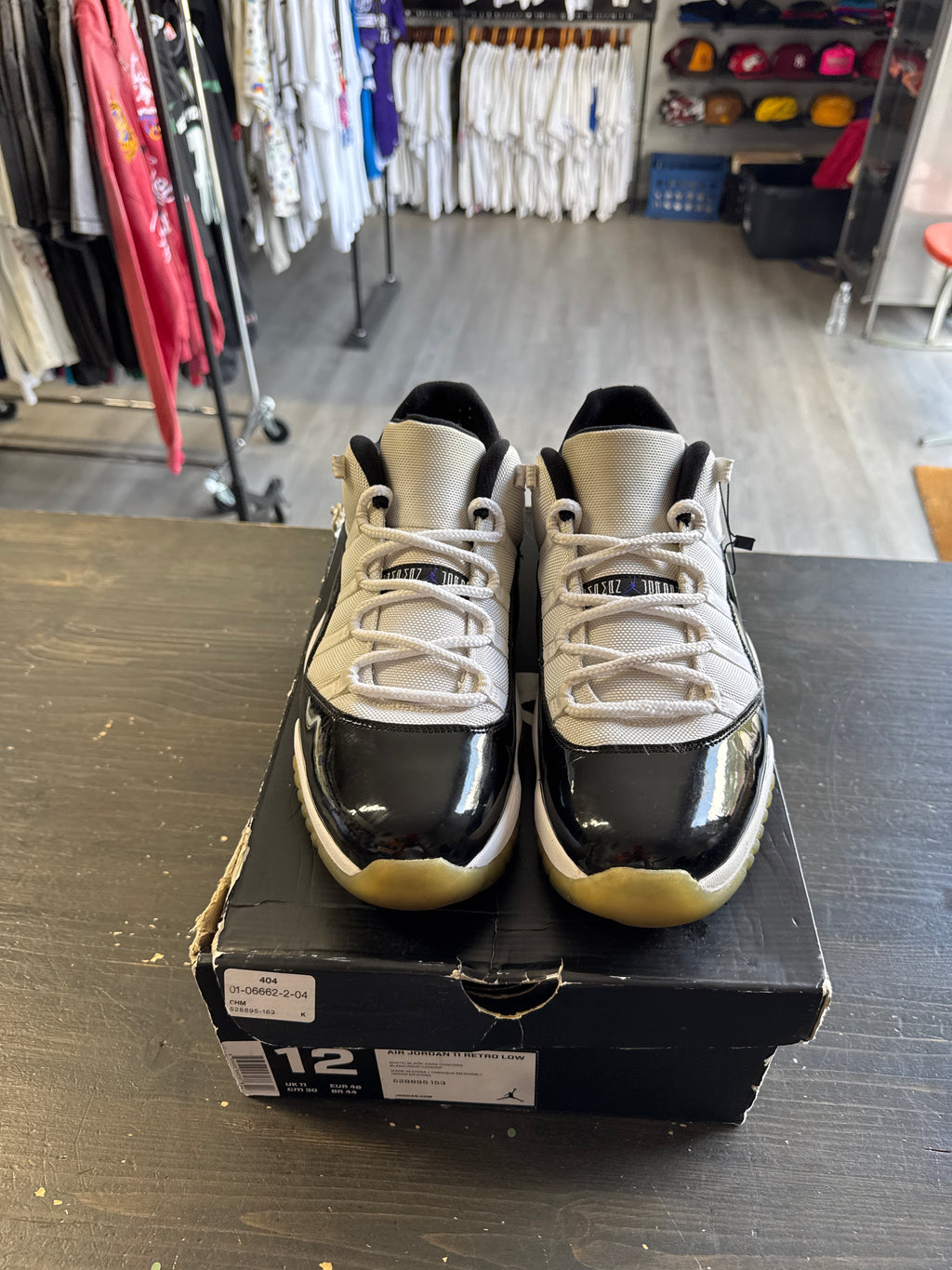 Pre-owned Jordan Retro 11 Low Concord