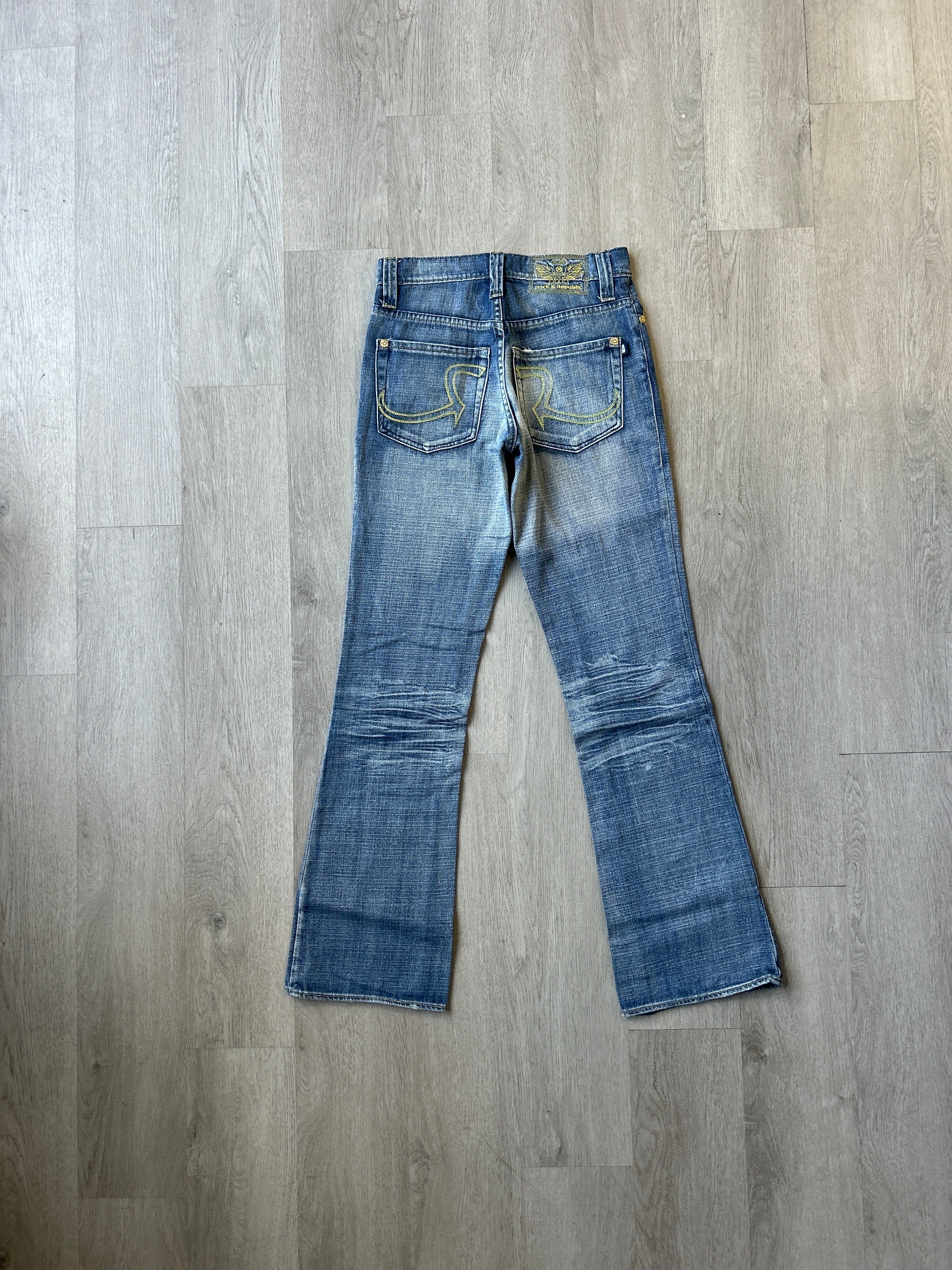 Y2K Women’s Rock & Republic Faded Denim Jeans