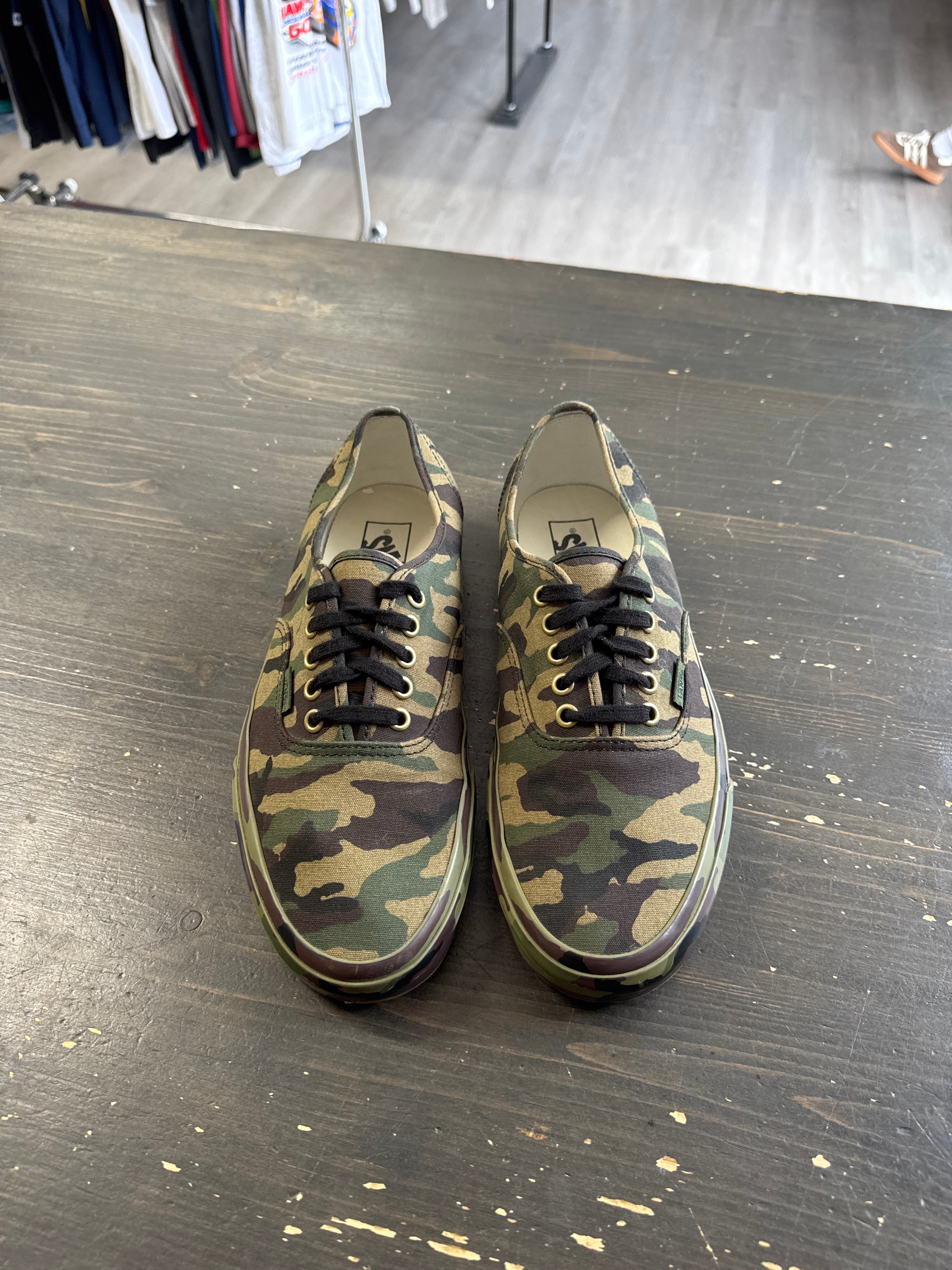 Pre-owned Van’s Authentic Mono Print Camo