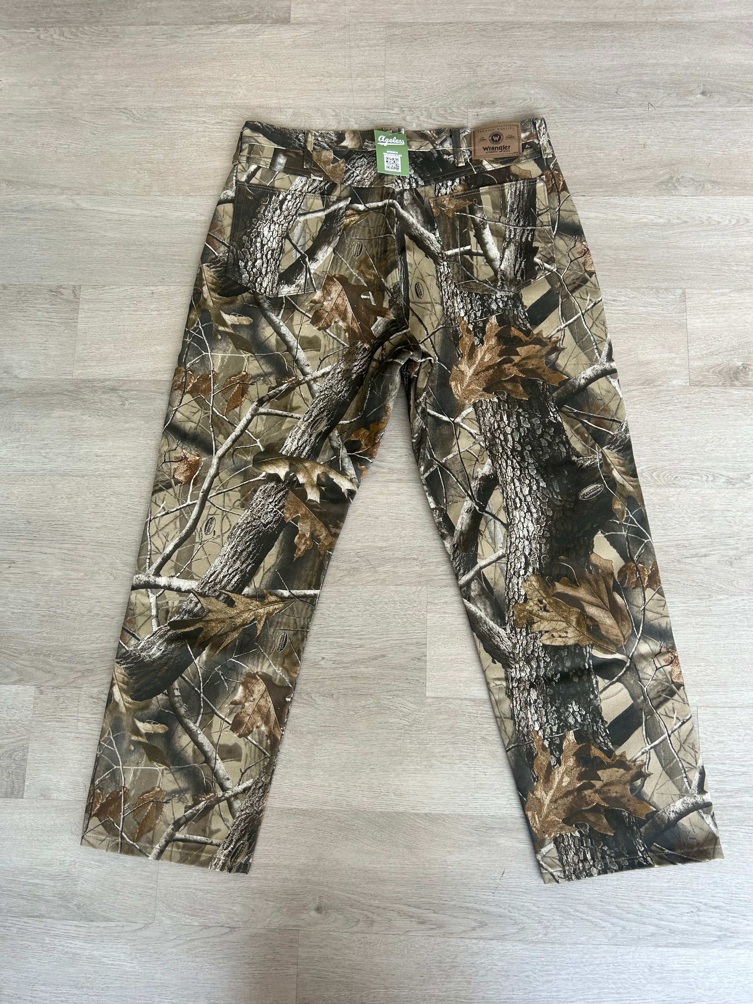 Vintage Wrangler Camo Pants