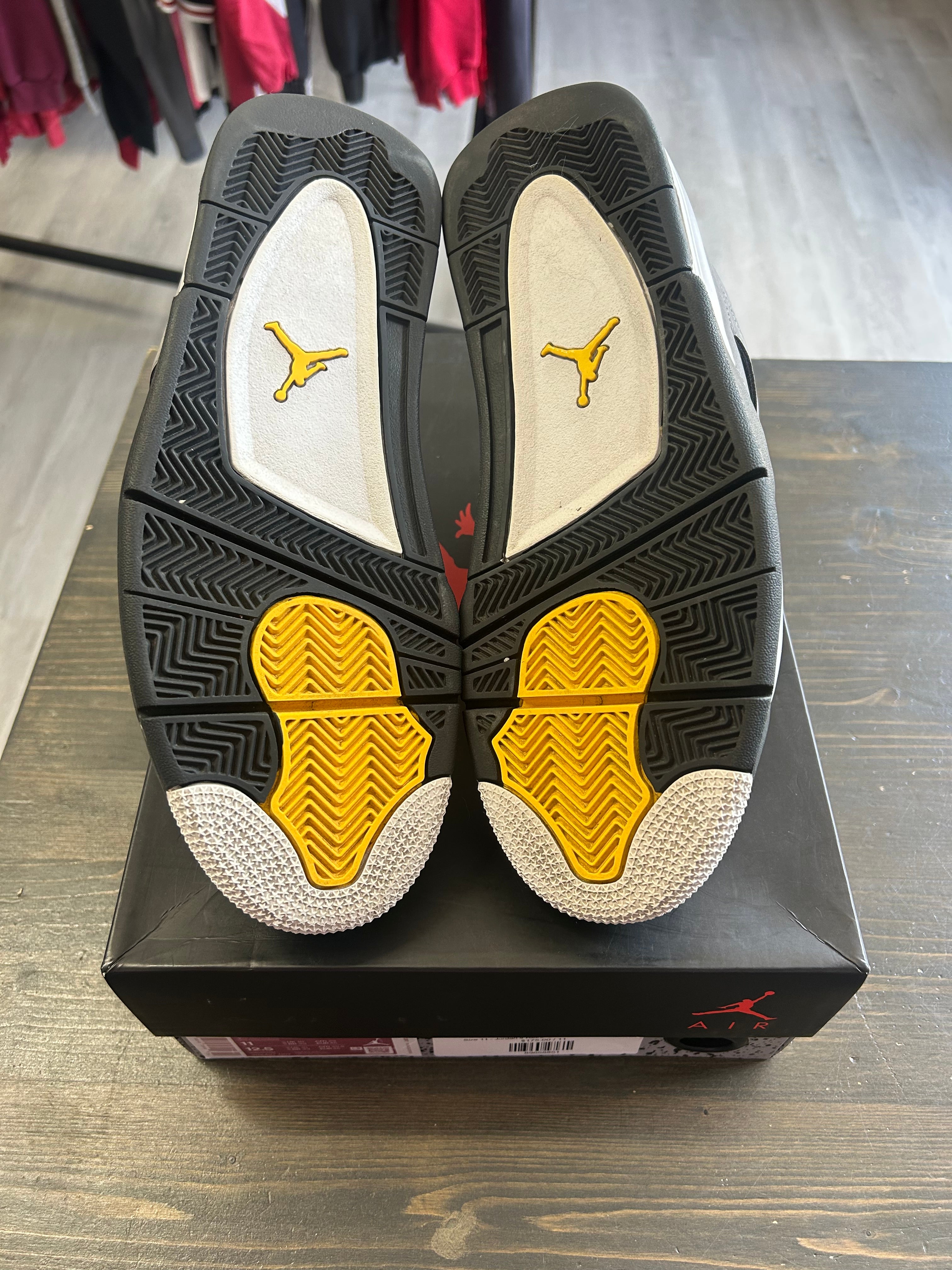 Pre-Owned Jordan 4 Retro Cool Grey (2019)