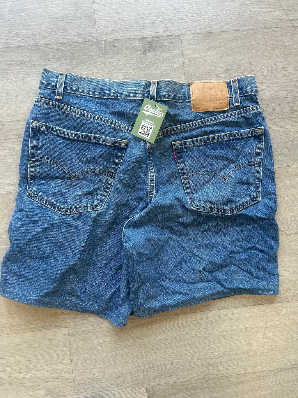 Levi’s 550 Blue Denim Jean Shorts Jorts