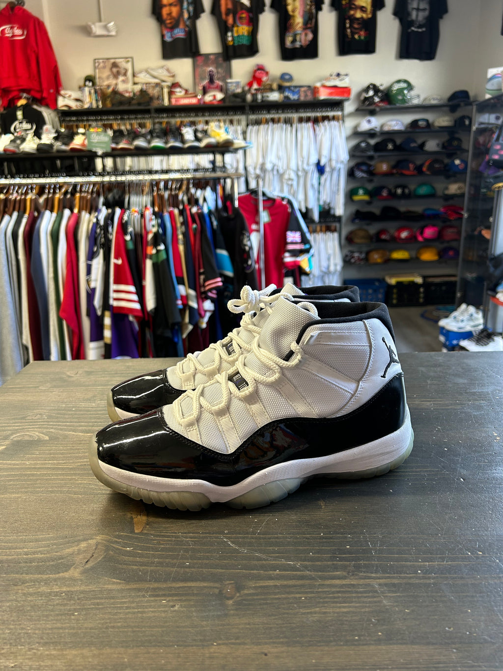 Pre-Owned Jordan 11 Retro Concord (2018)