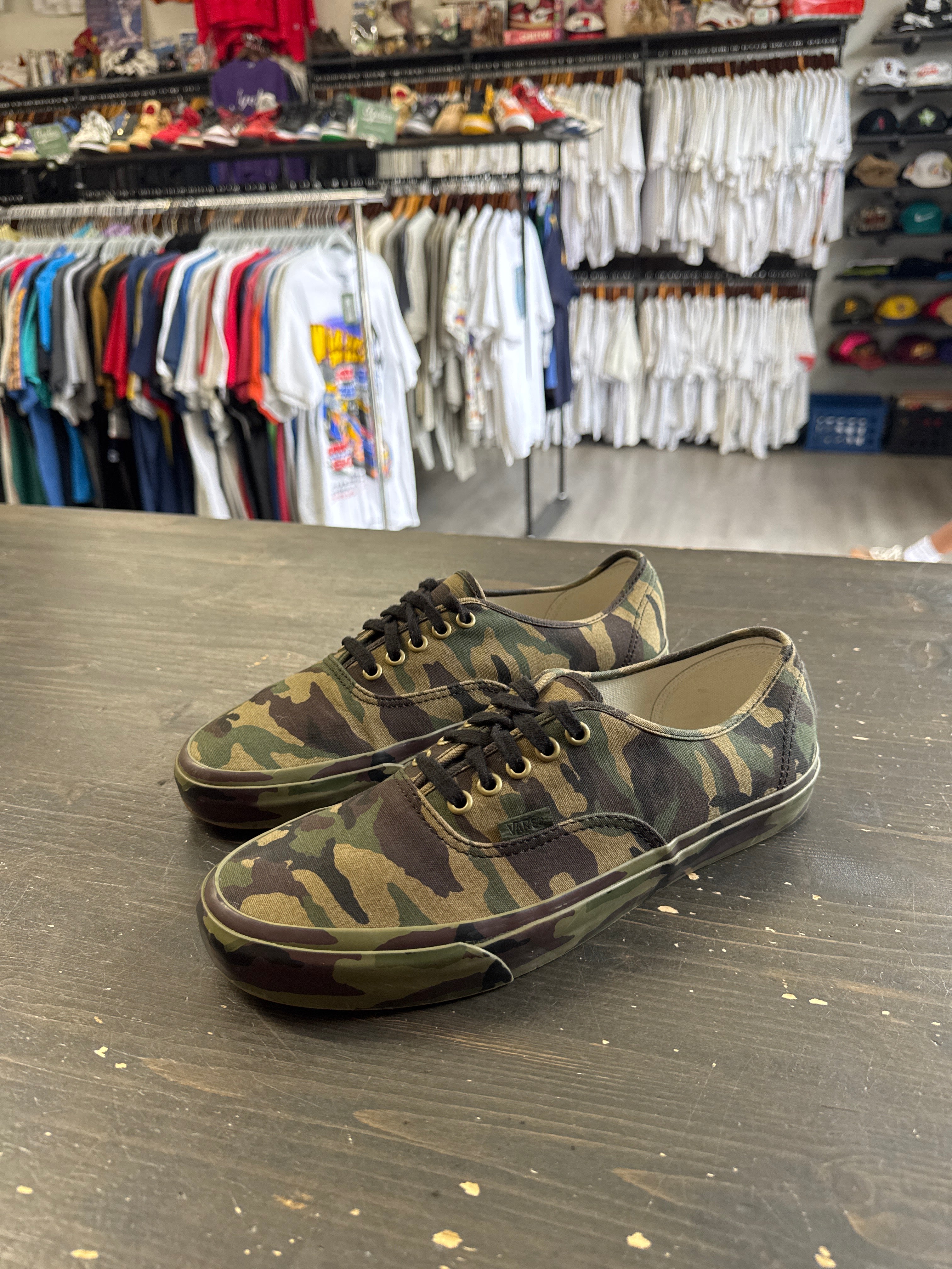 Pre-owned Van’s Authentic Mono Print Camo