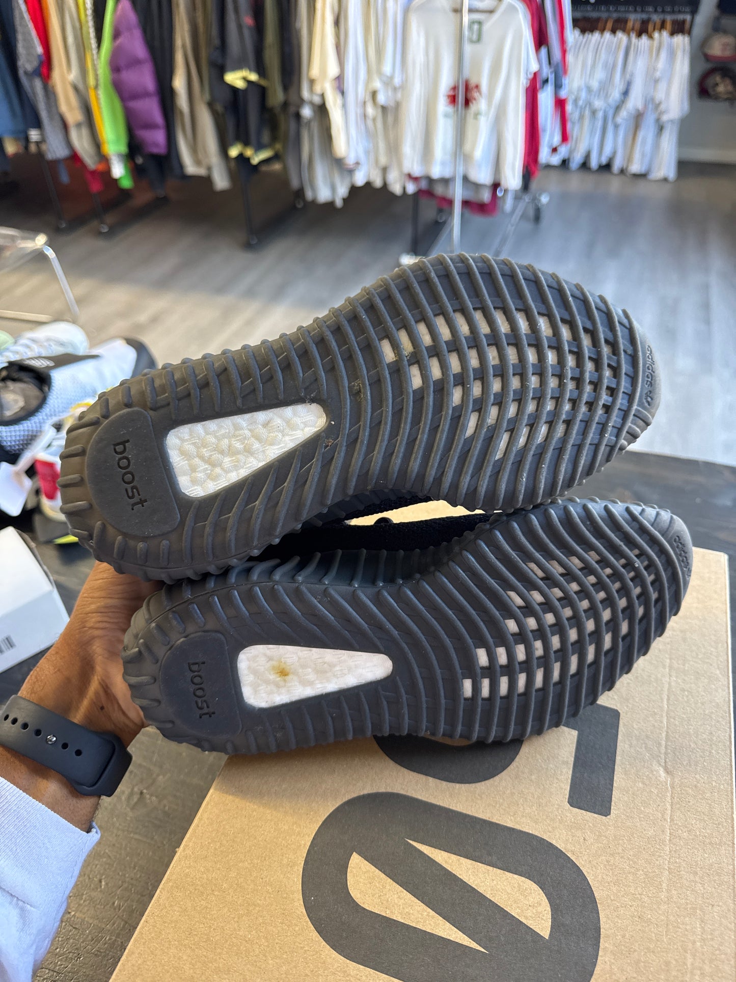 Pre-owned Adidas Yeezy Boost 350 V2 Dazzling Blue