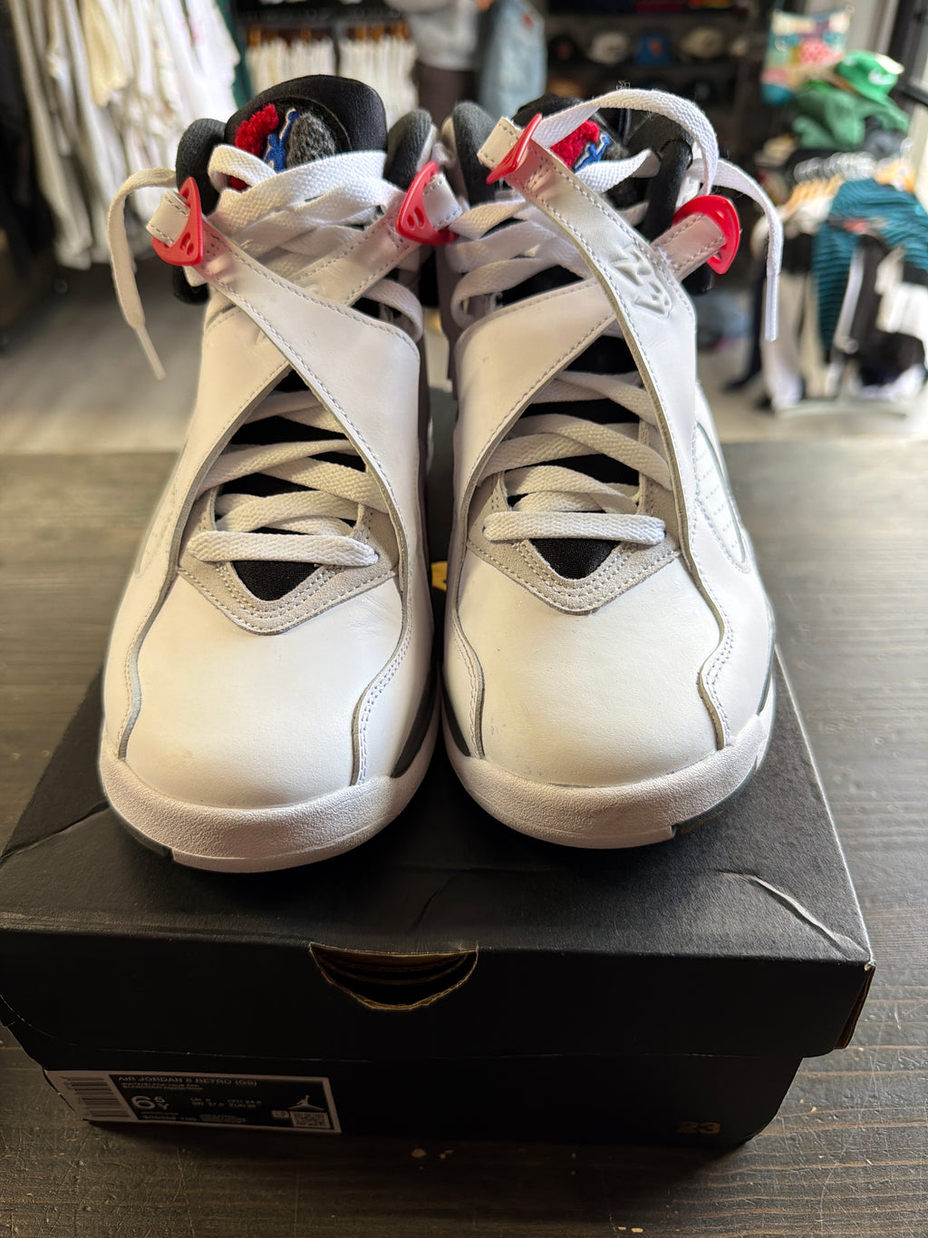 Pre-Owned Air Jordan 8 Bugs Bunny (2025)