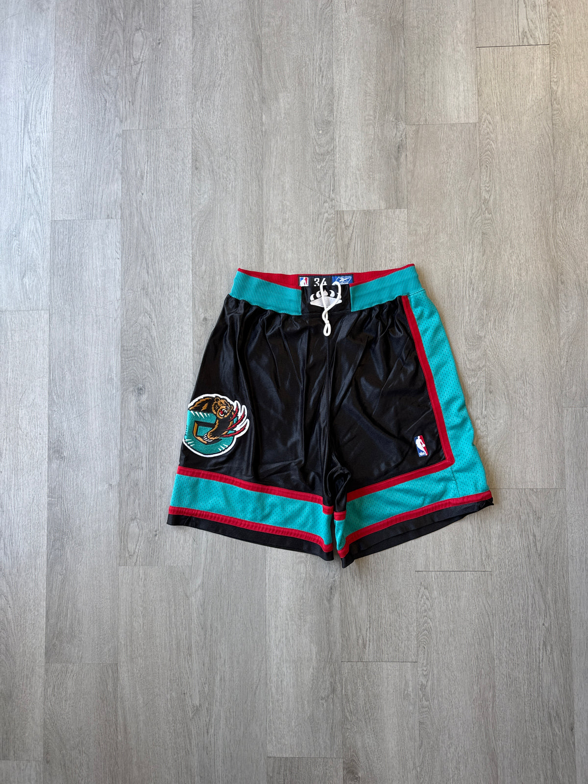 Vintage Reebok Vancouver Grizzles Basketball Shorts
