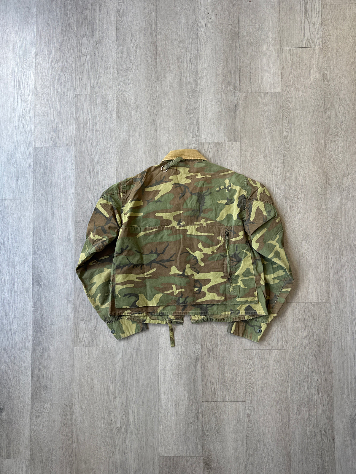 Vintage Game Winner Military Camo Cropped Multi Pocket Hunting Jacket