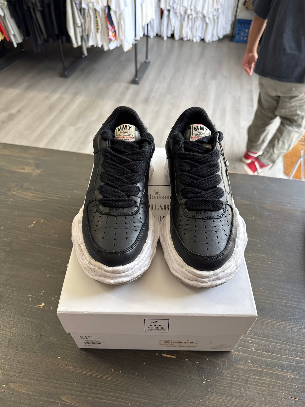 Pre-owned Maison Mihara Yasuhiro Wayne OG Sole Low Black