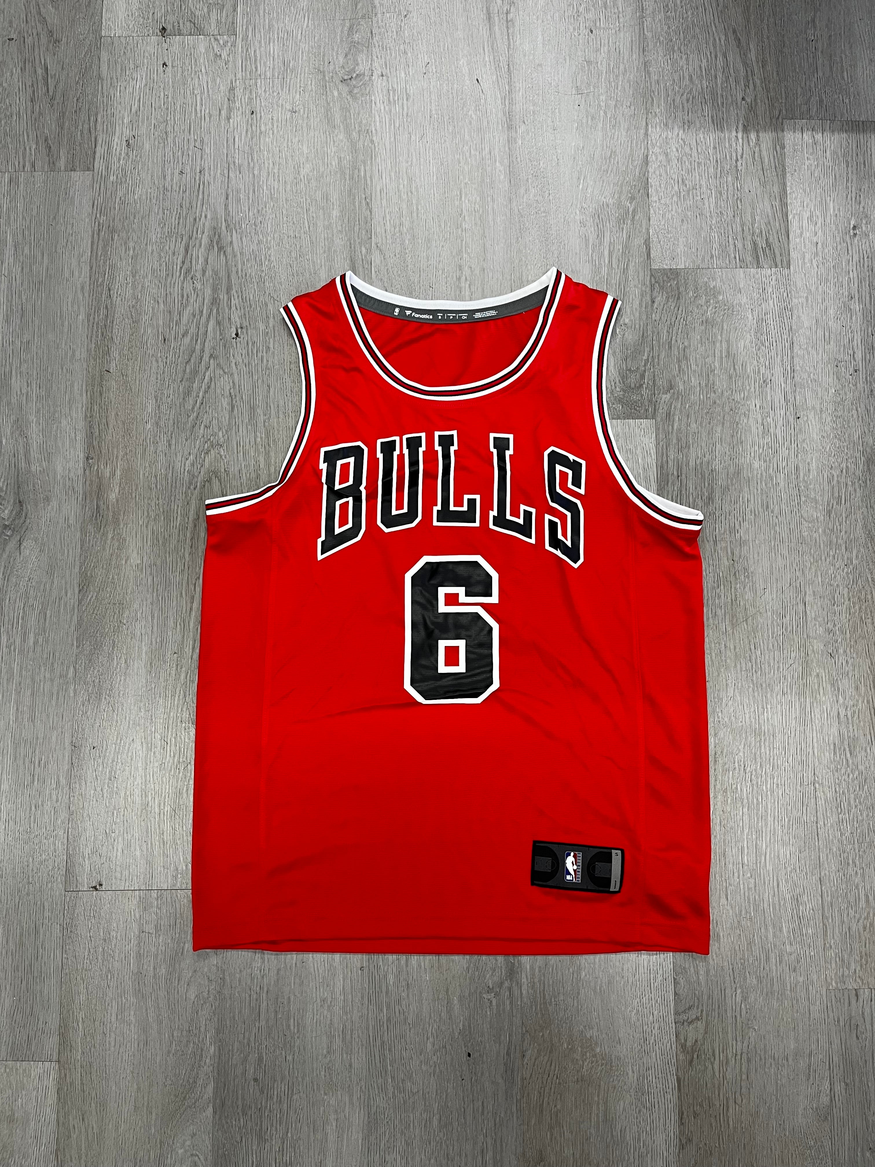 Nike NBA Chicago Bulls Alex Caruso Icon Edition Swingman Jersey