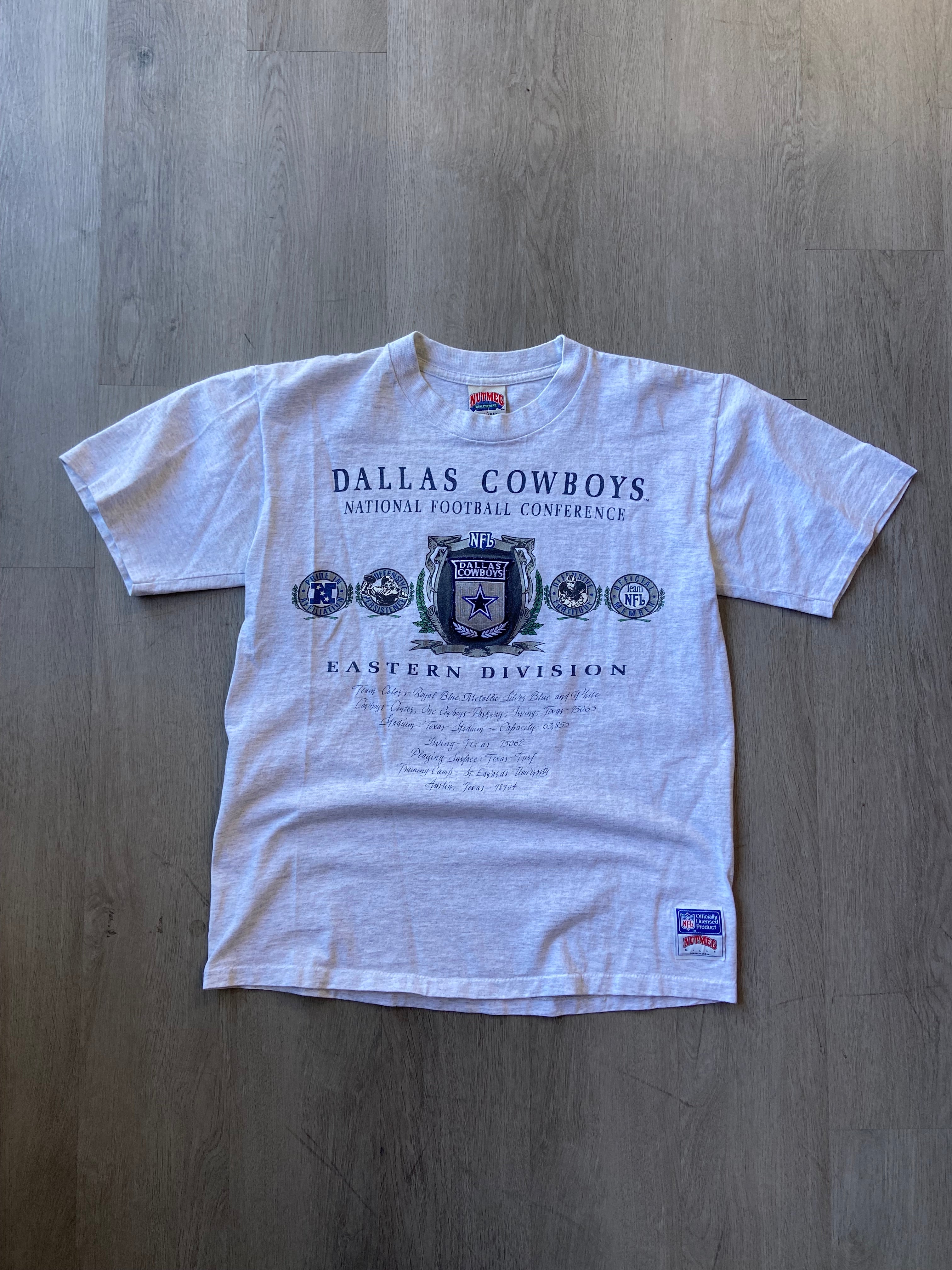 Vintage 1990s Nutmeg Mills Dallas Cowboys NFL Eastern Division Graphic Tee
