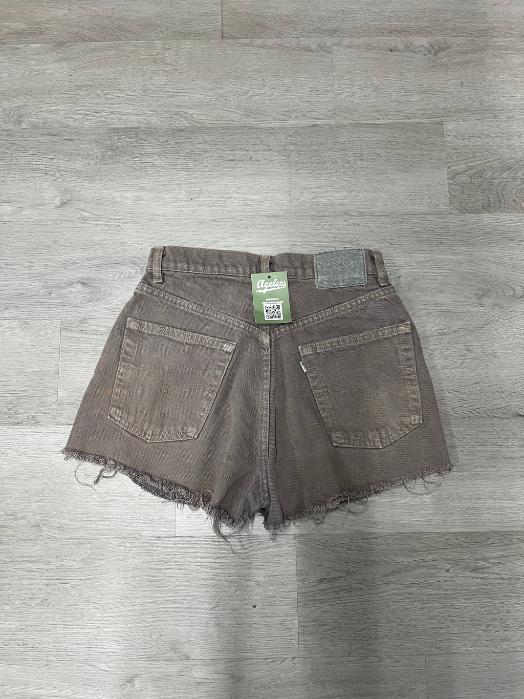 Women’s Silver Tab Baggy Jean Shorts