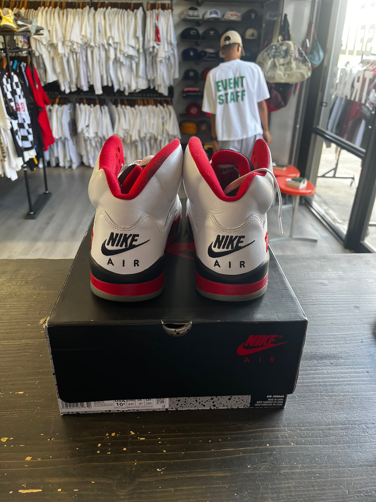 Pre-Owned Jordan 5 Retro Fire Red Black Tongue (2025)