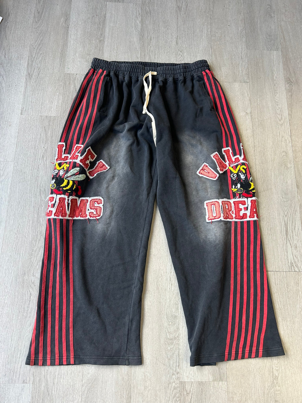 Vale Forever Anthem Tracks Sweatpants in Black/Red