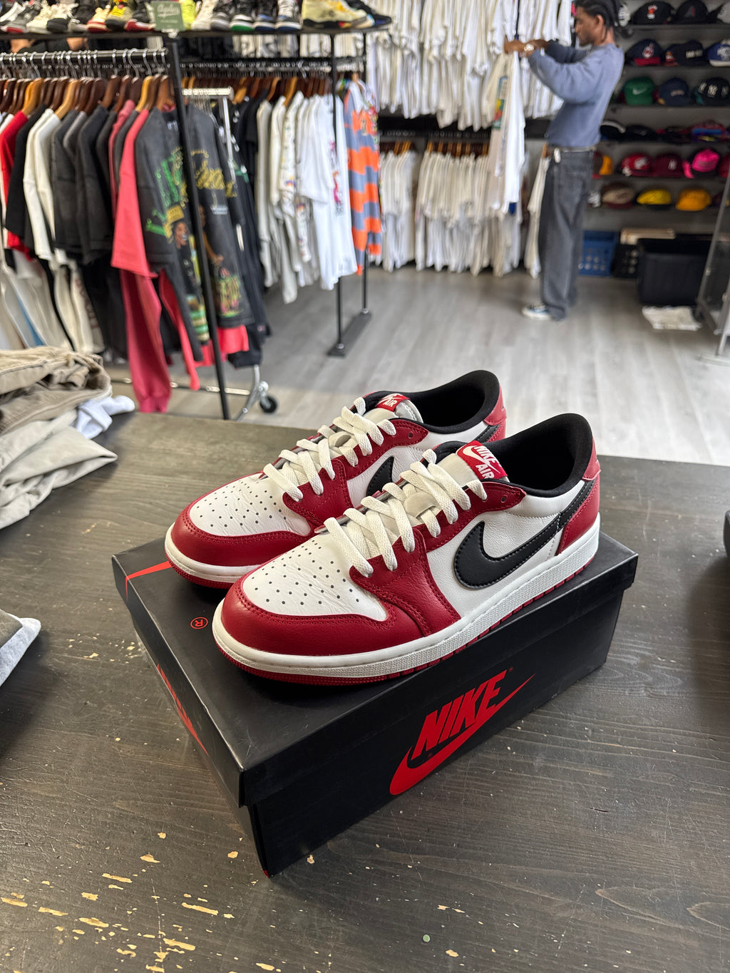 Pre-owned Jordan Retro 1 Low Chicago (2025)