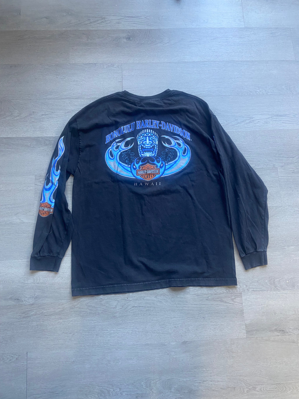 Vintage Harley-Davidson Honolulu Hawaii Long-Sleeve Tee