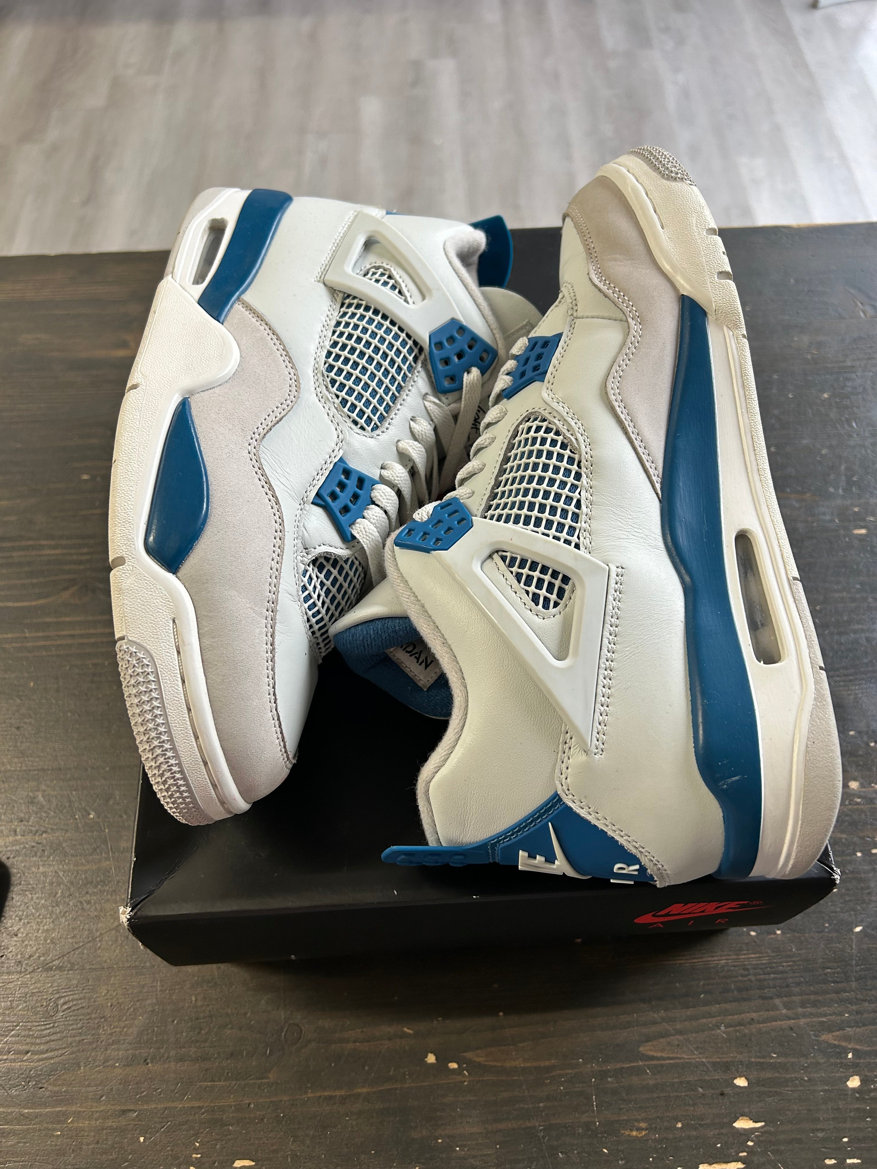 Pre-Owned Jordan 4 Retro Military Blue (2024)