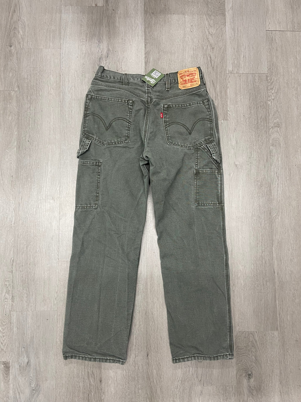 Levi's 550 Relaxed Fit Carpenter Olive Green Pants