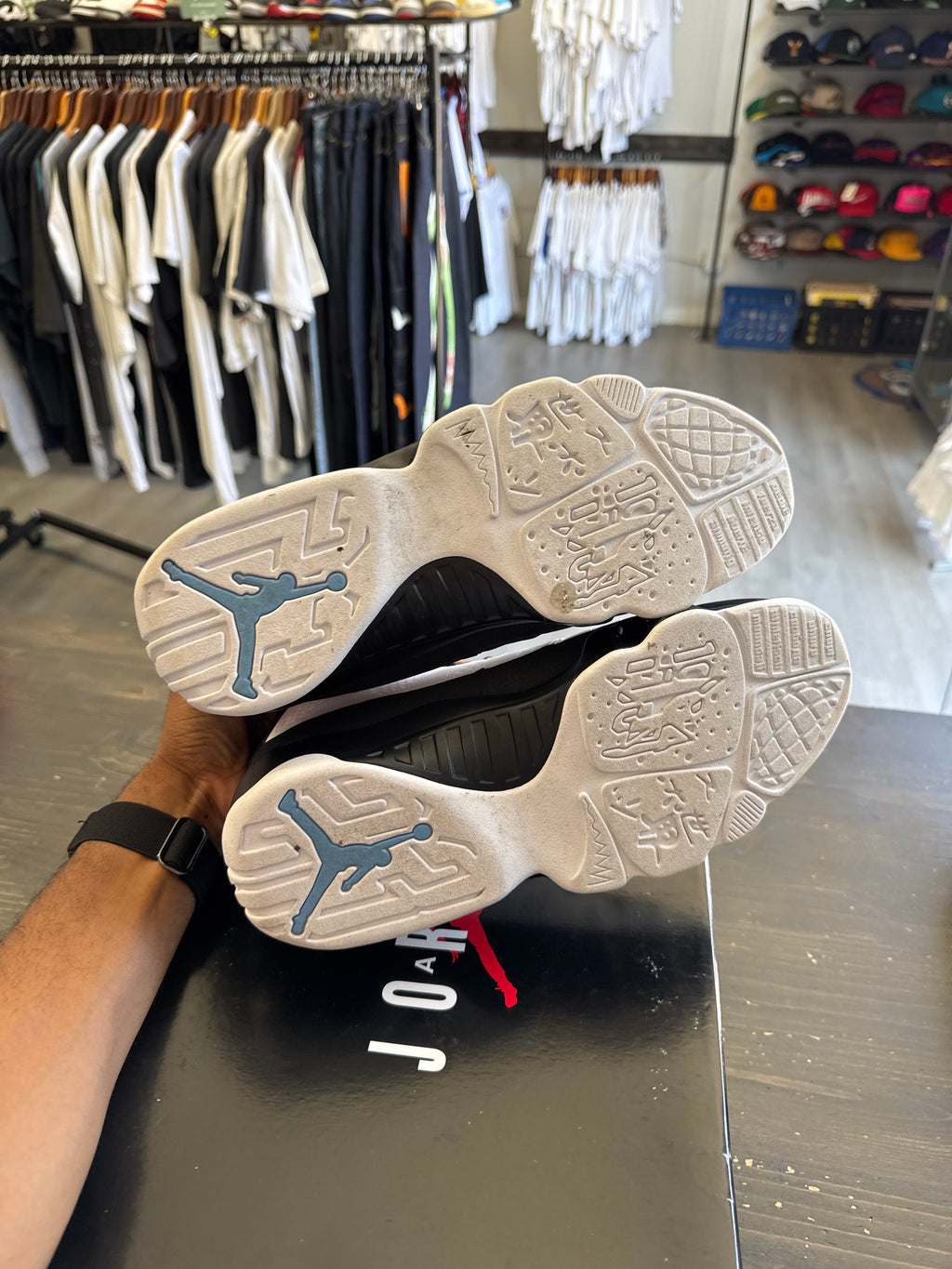 Pre-owned Jordan Retro 9 University Blue