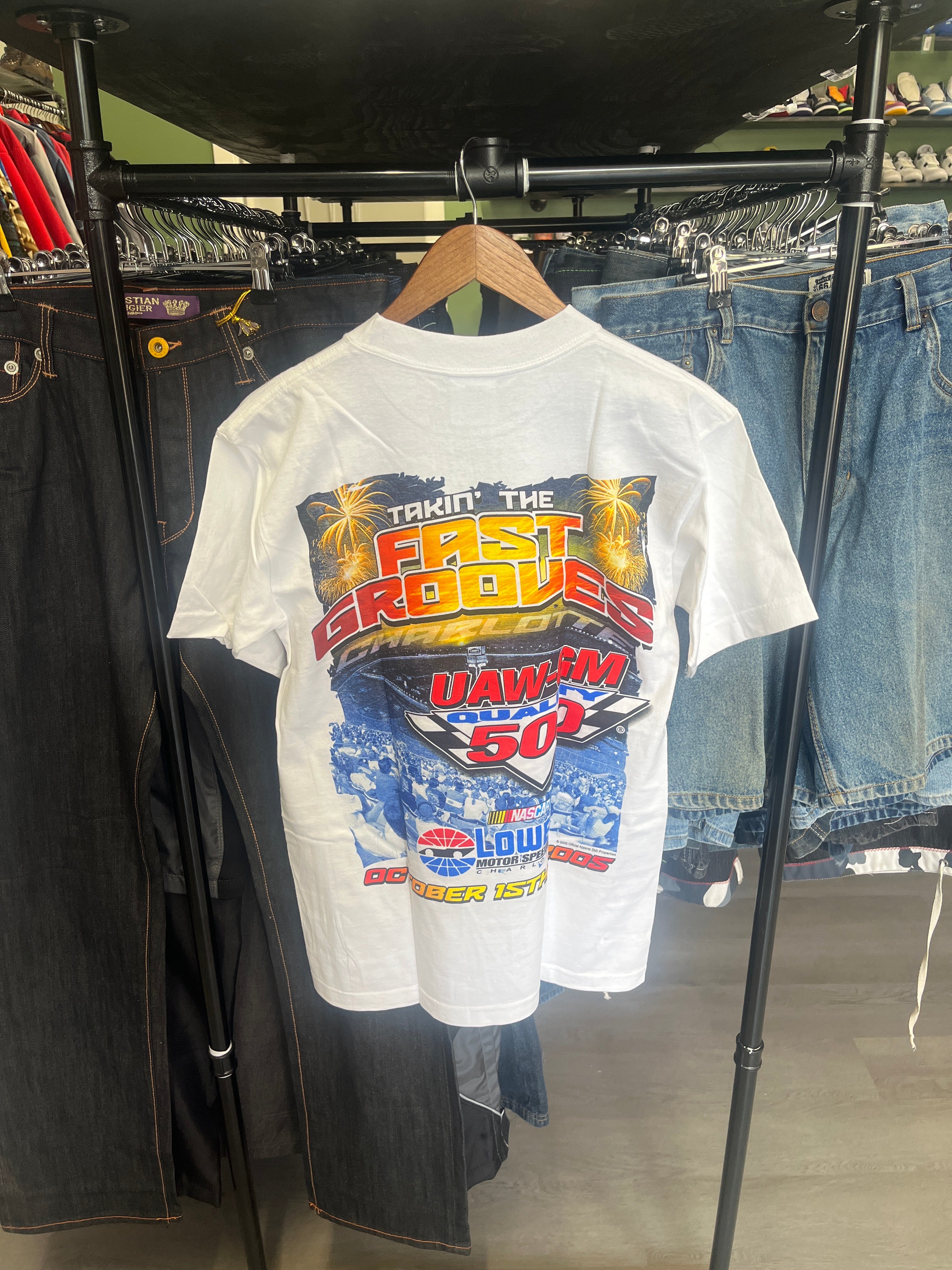 Vintage UAW-GM Quality 500 Working on The Night Moves, Takin’ The Fast Grooves Tee