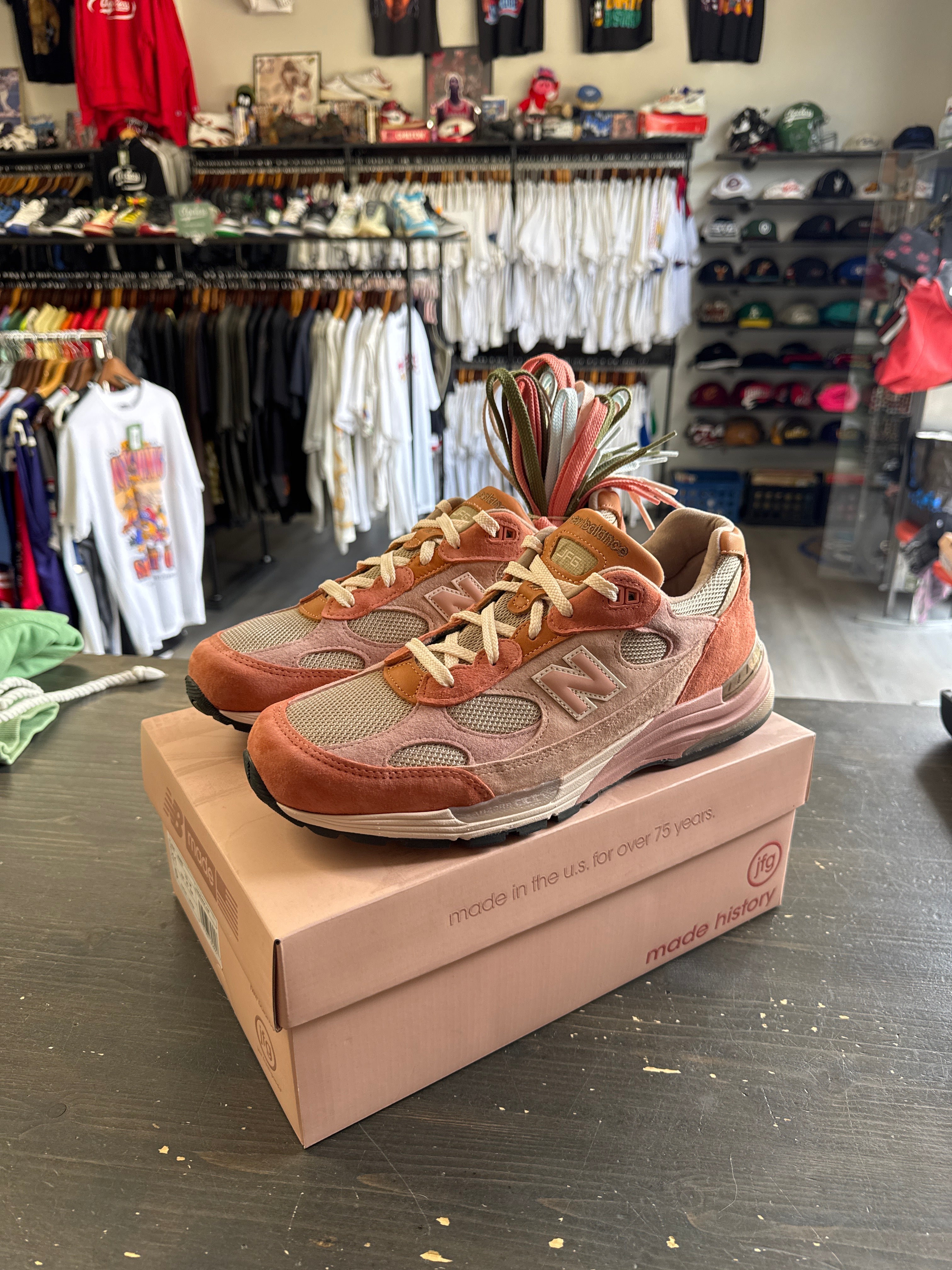 Pre-owned New Balance 992 MiUSA Joe Freshgoods Aged Well