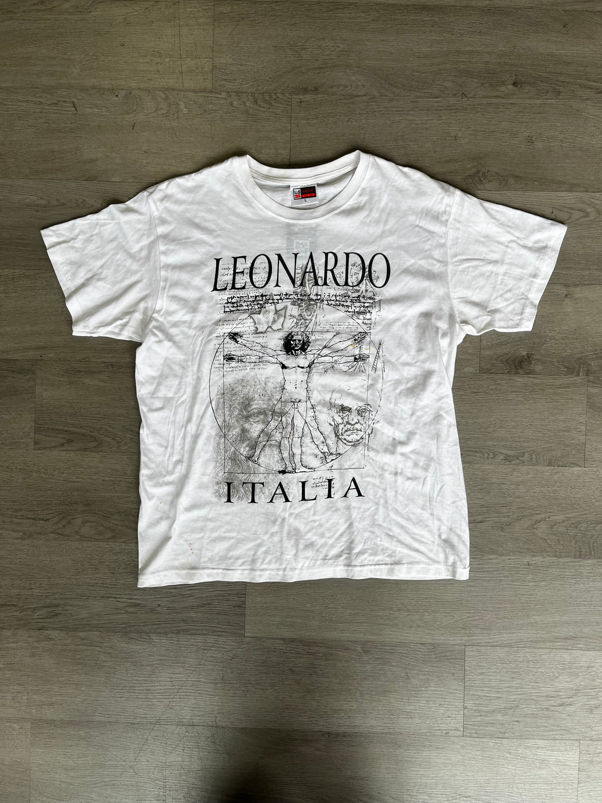 Vintage Y2K Vitruvian Man Leonardo Italia Tee