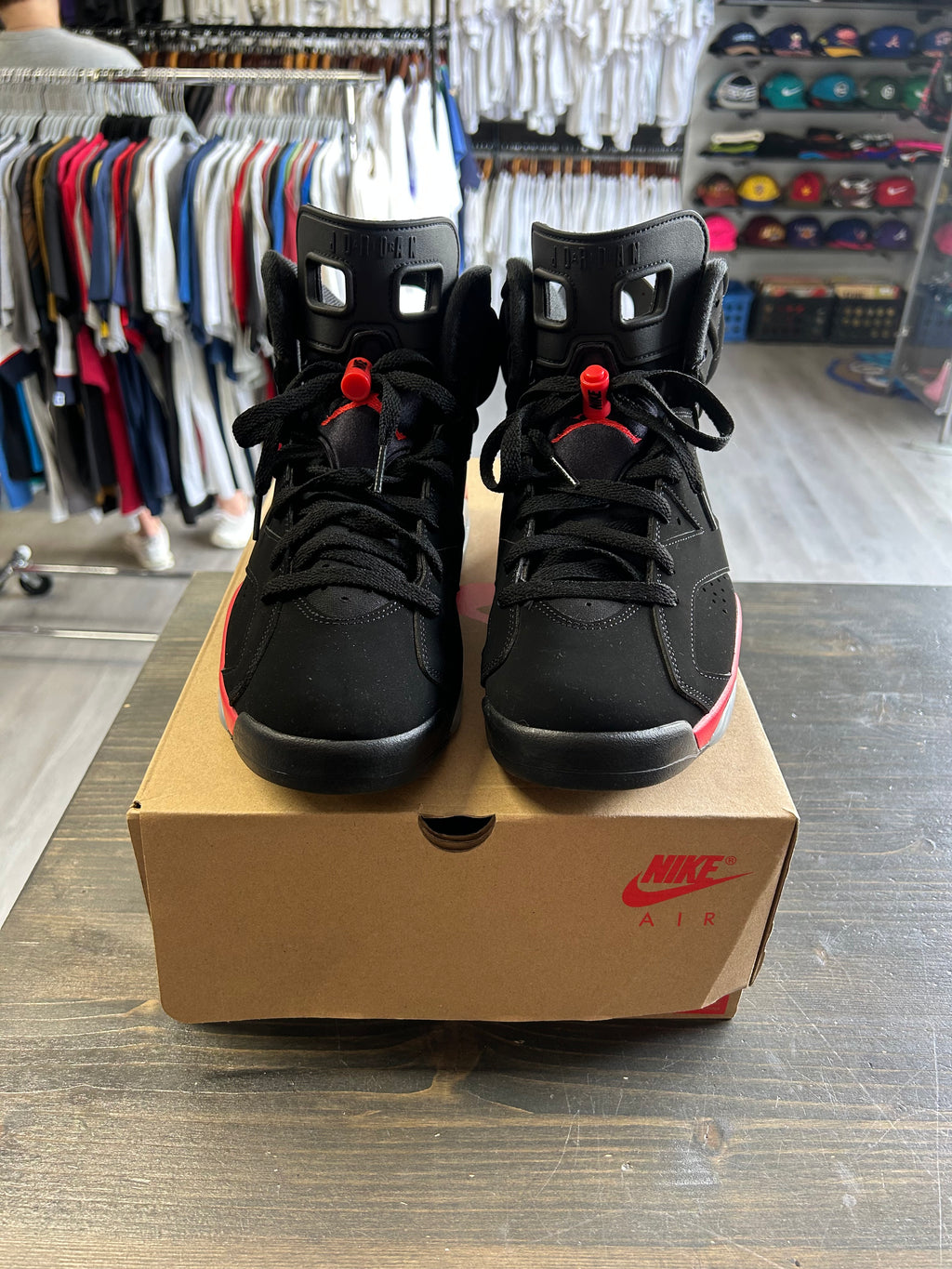 Pre-Owned Nike Air Jordan 6 Retro Infared Salesman