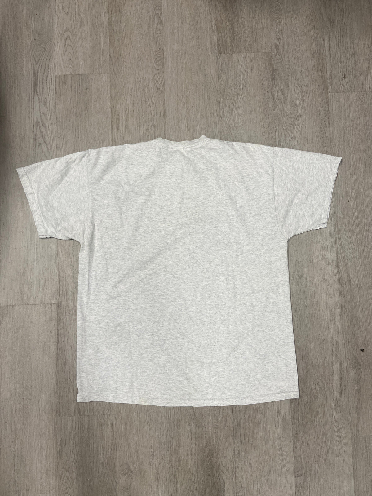 Philadelphia Eagles ‘Die Hard Fan’ Skeleton Graphic Tee