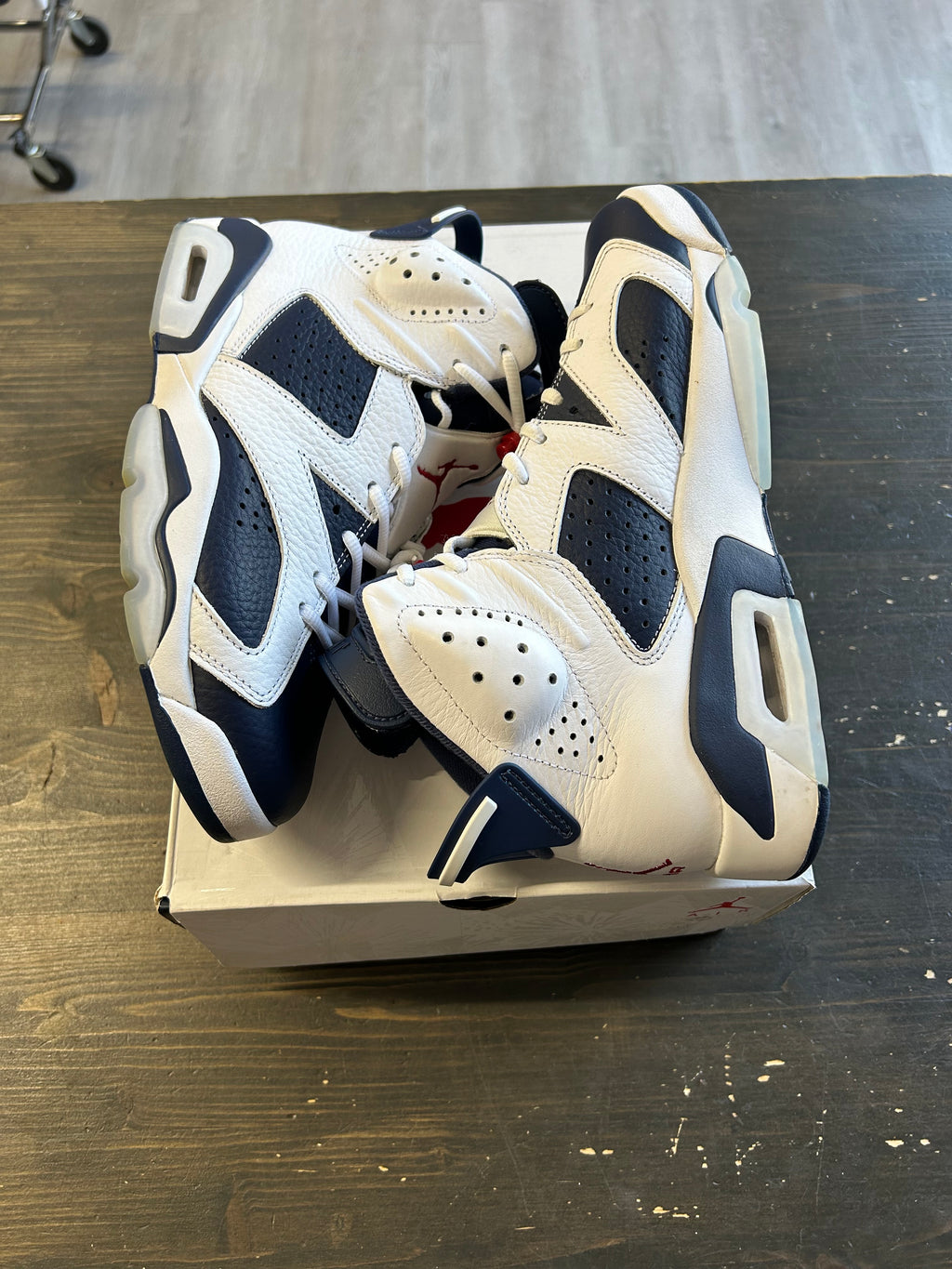 Pre-Owned Jordan 6 Retro Olympic (2024)