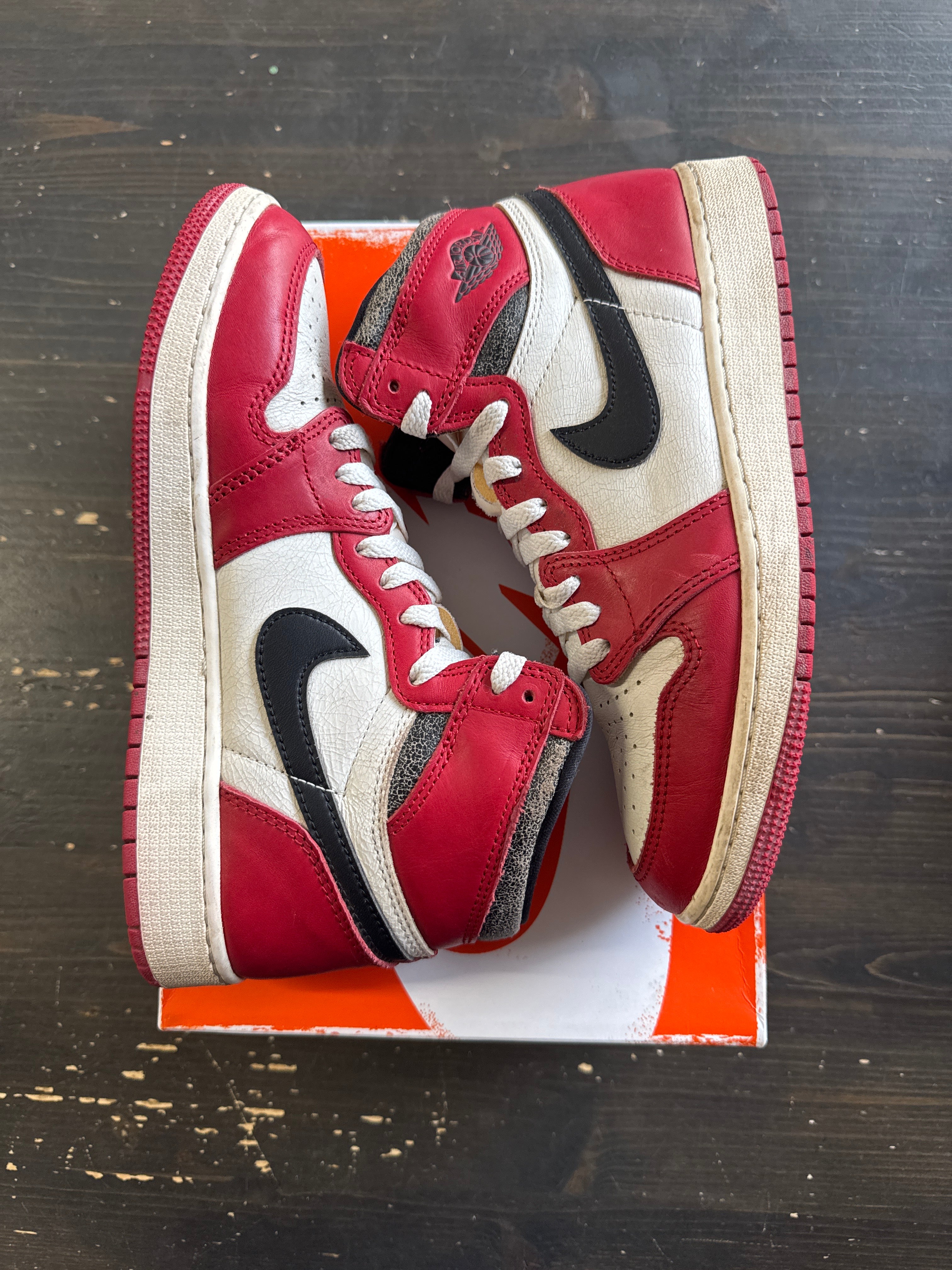 Pre-owned Jordan Retro 1 Chicago Lost & Found