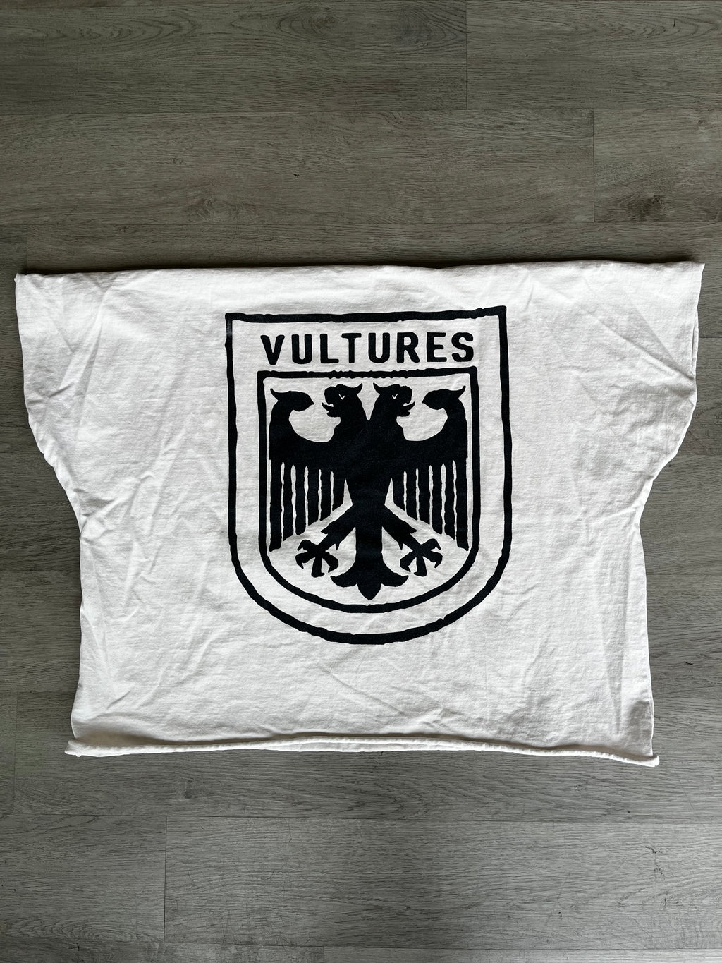 Yeezy Vultures Box Tee