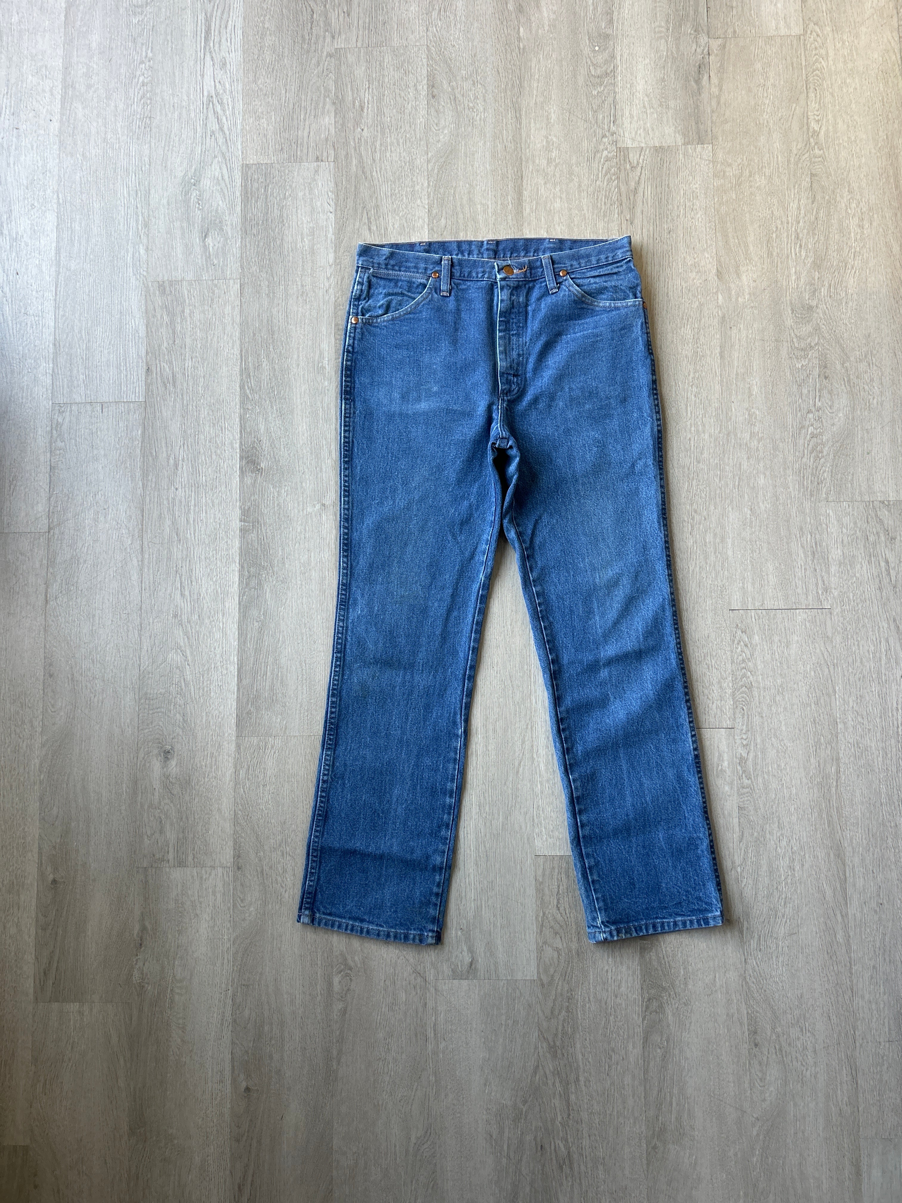 Vintage Wrangler Dark Washed Straight Fit Denim Jeans