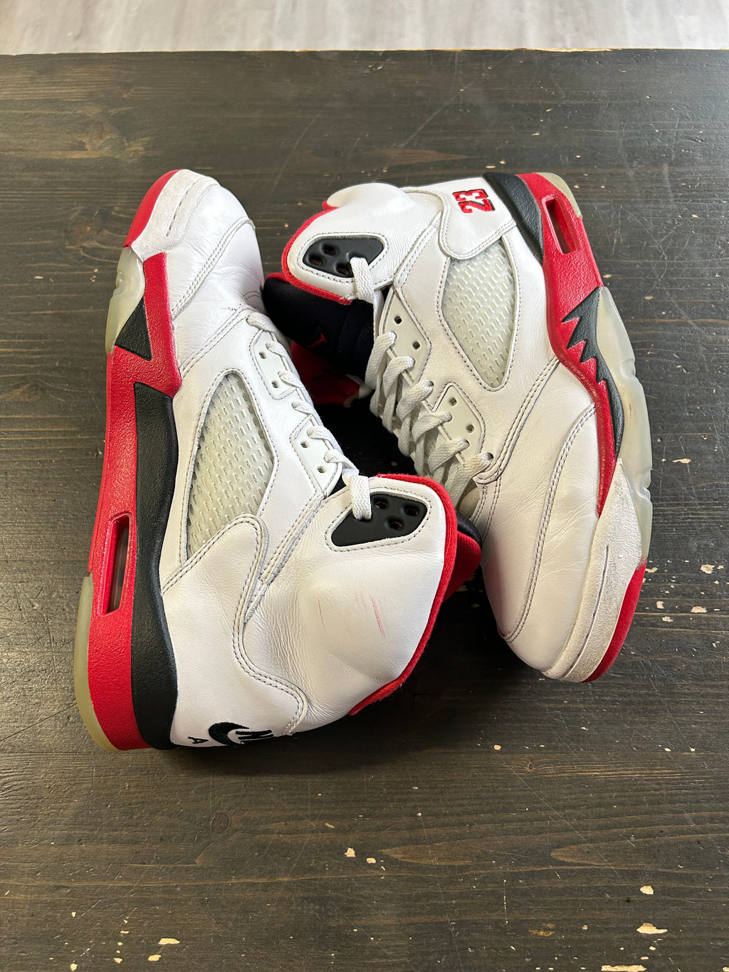 Pre-Owned Jordan 5 Retro Fire Red Black Tongue (2025)