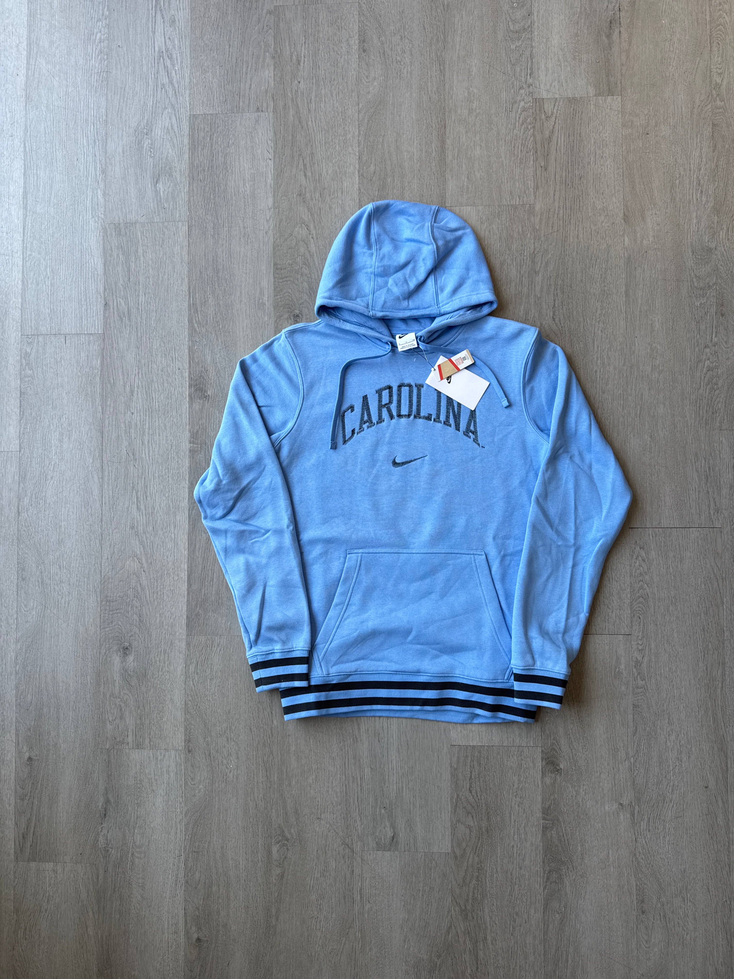 Nike University Of North Carolina Tarheels Center Swoosh Logo Hoodie