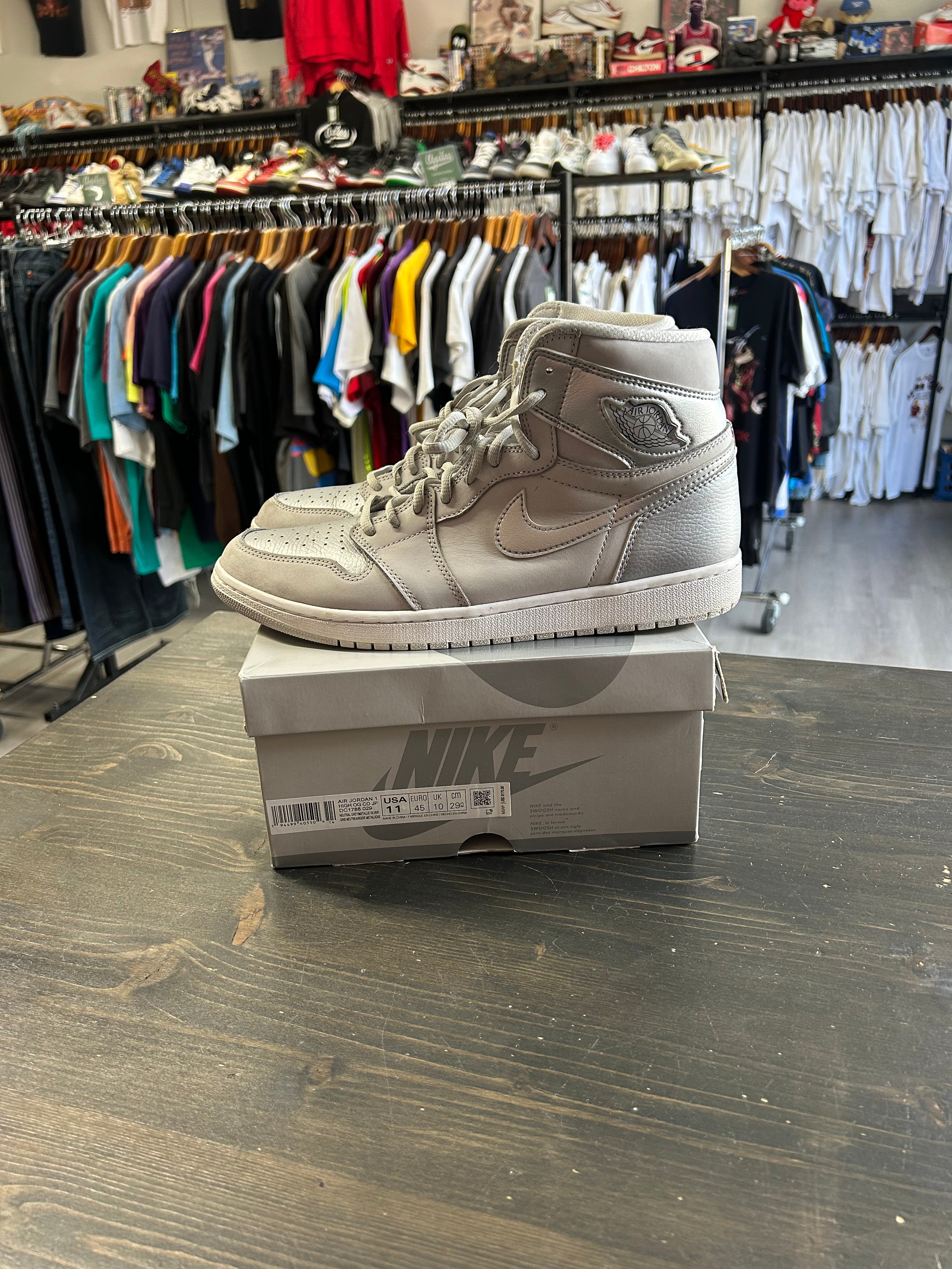 Pre-Owned Jordan 1 Retro High Neutral Grey (2020)