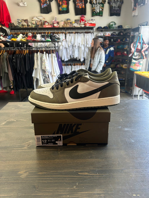 Air Jordan 1 Retro OG Medium Olive