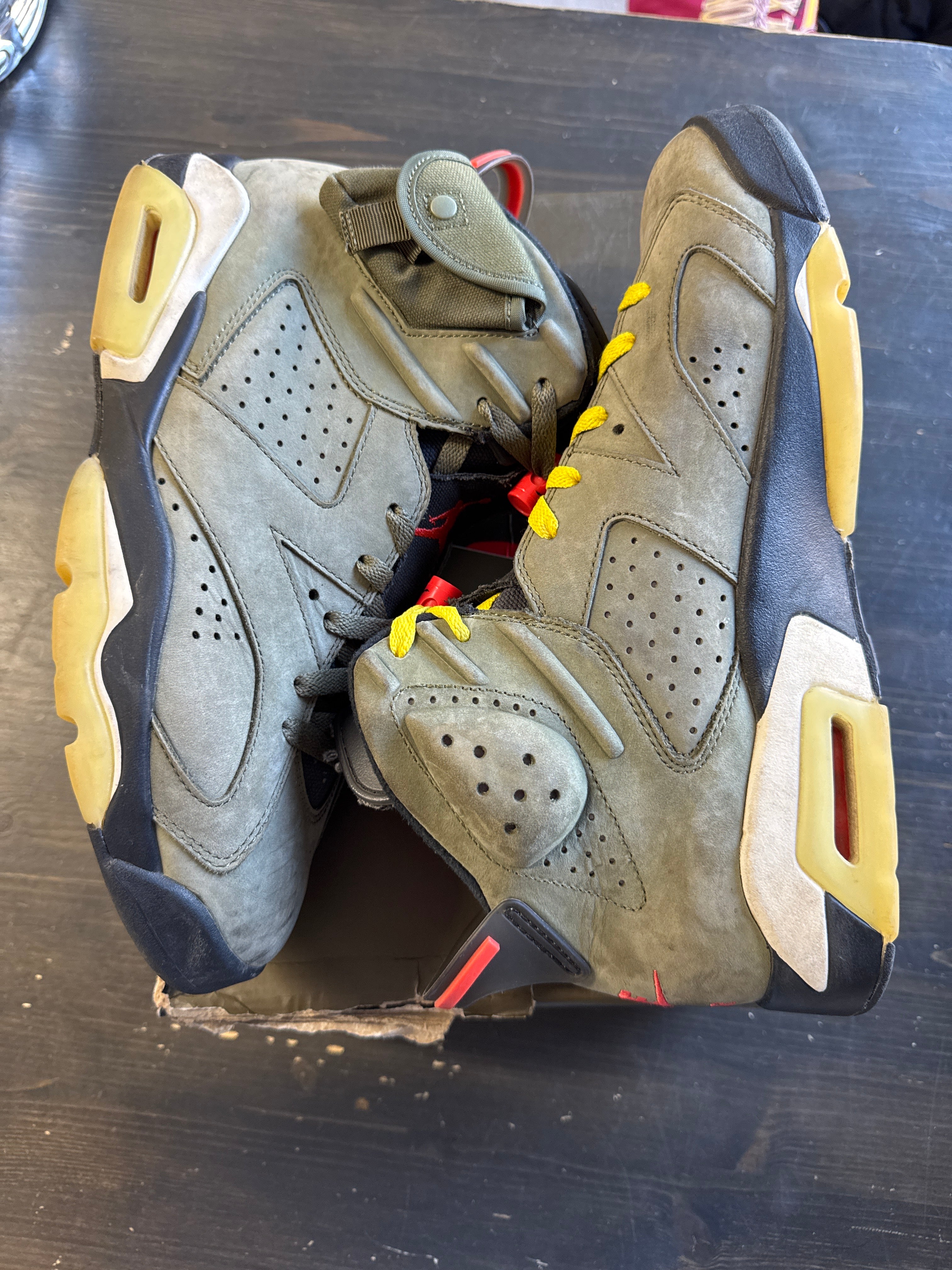 Pre-owned Jordan Retro 6 Travis Scott