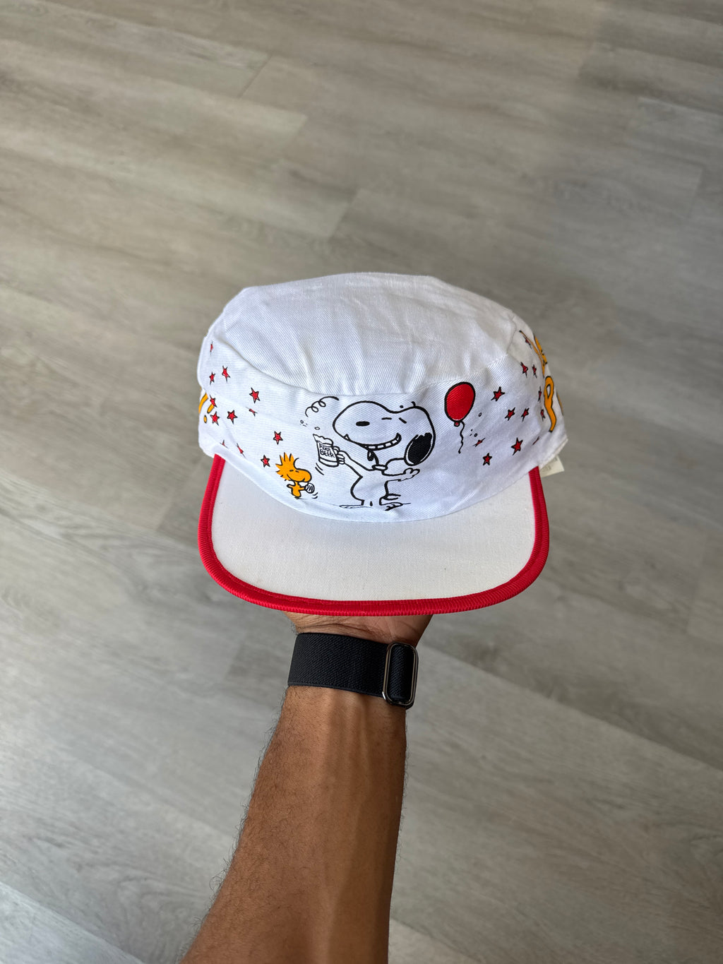 Vintage 90s Peanut Snoopy Let’s Party Painters Elastics Hat