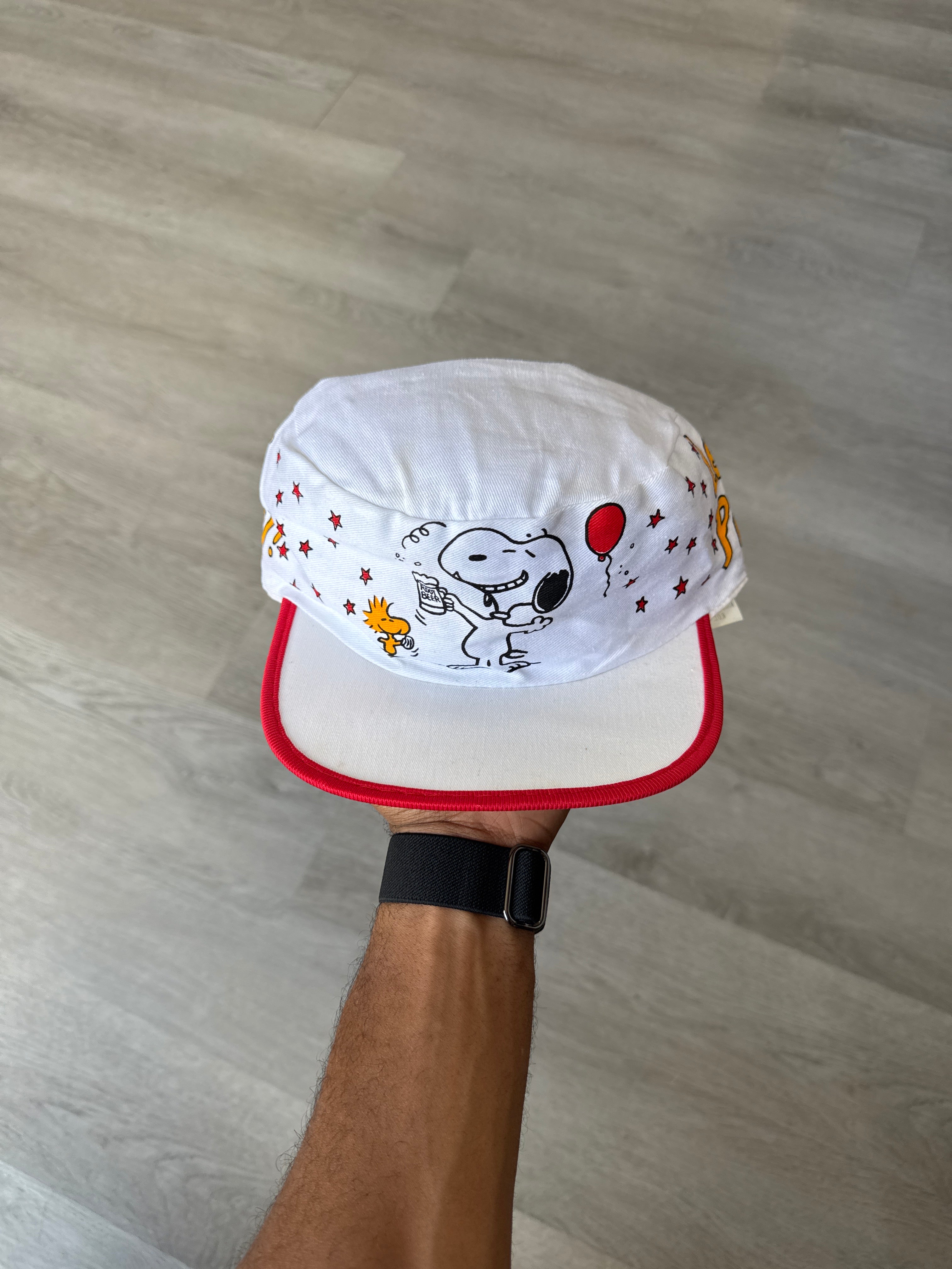 Vintage 90s Peanut Snoopy Let’s Party Painters Elastics Hat