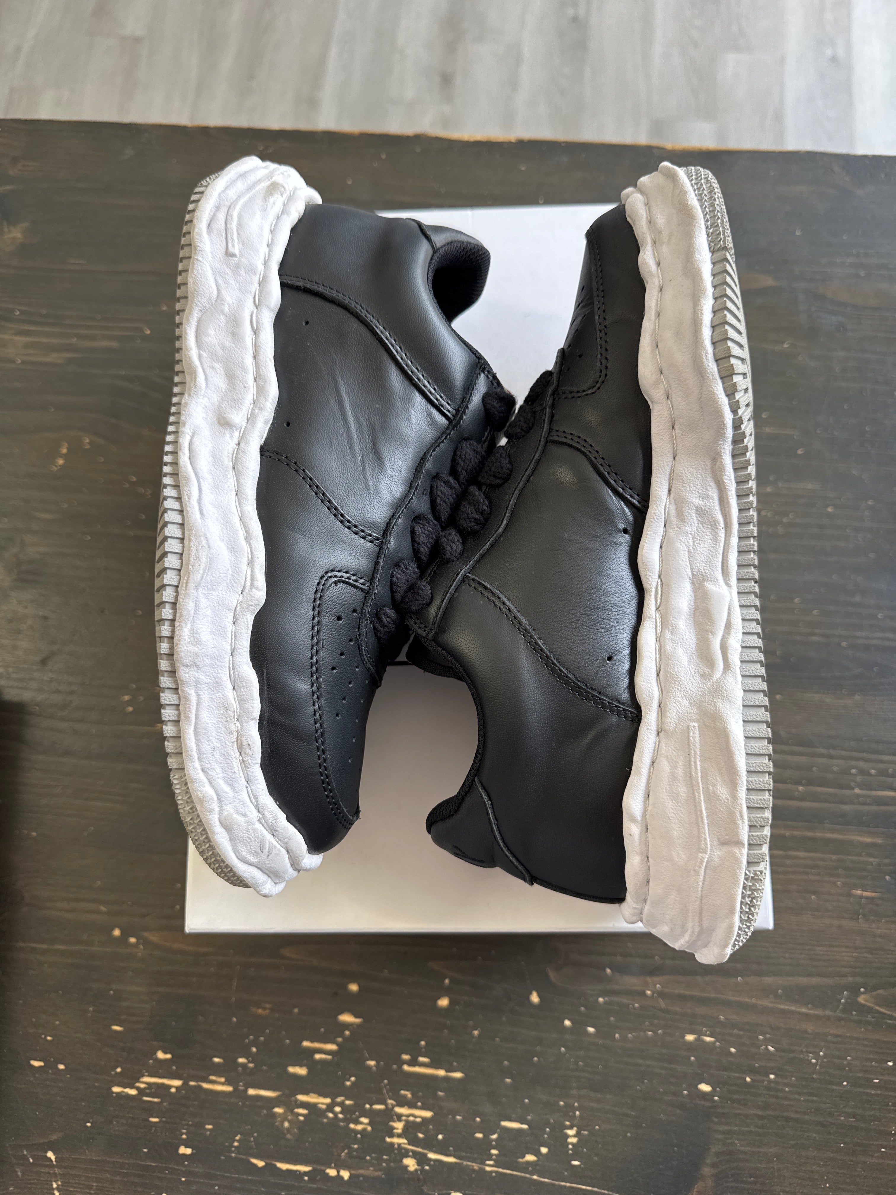 Pre-owned Maison Mihara Yasuhiro Wayne OG Sole Low Black