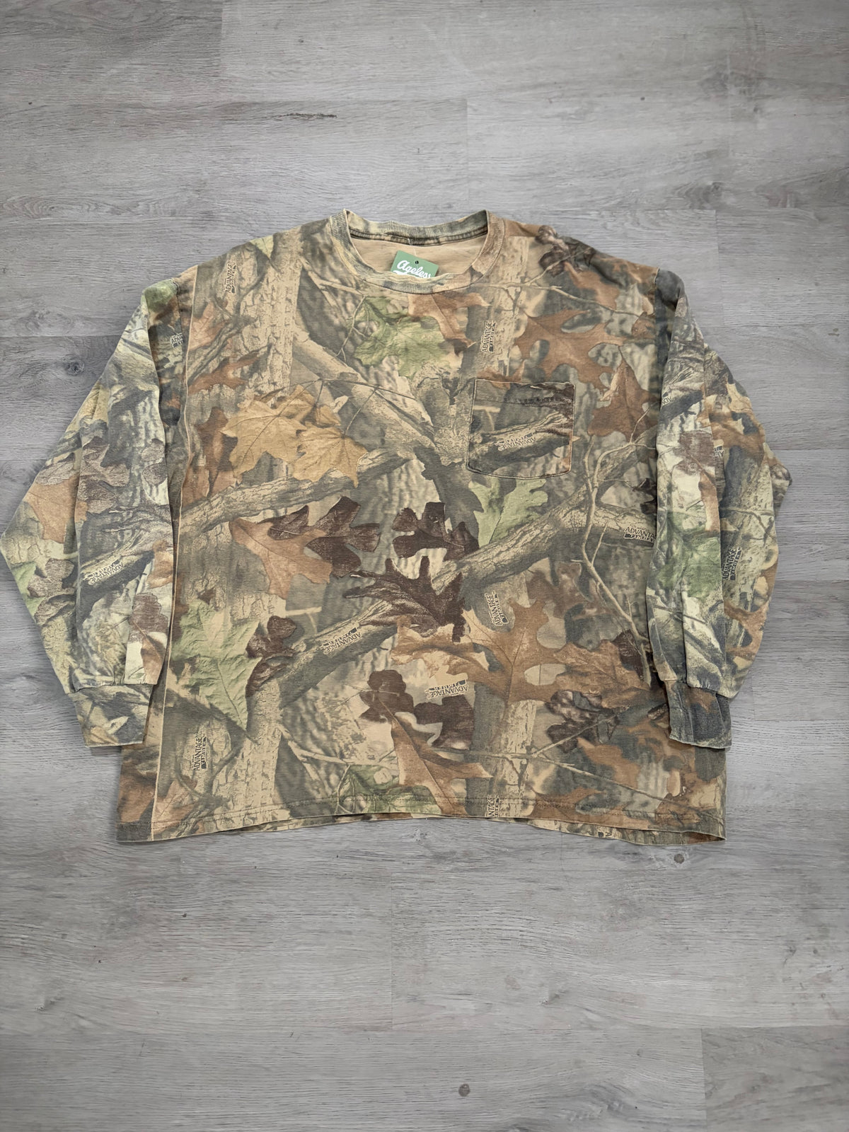 Vintage Camo Print Pocket Long Sleeve Tee