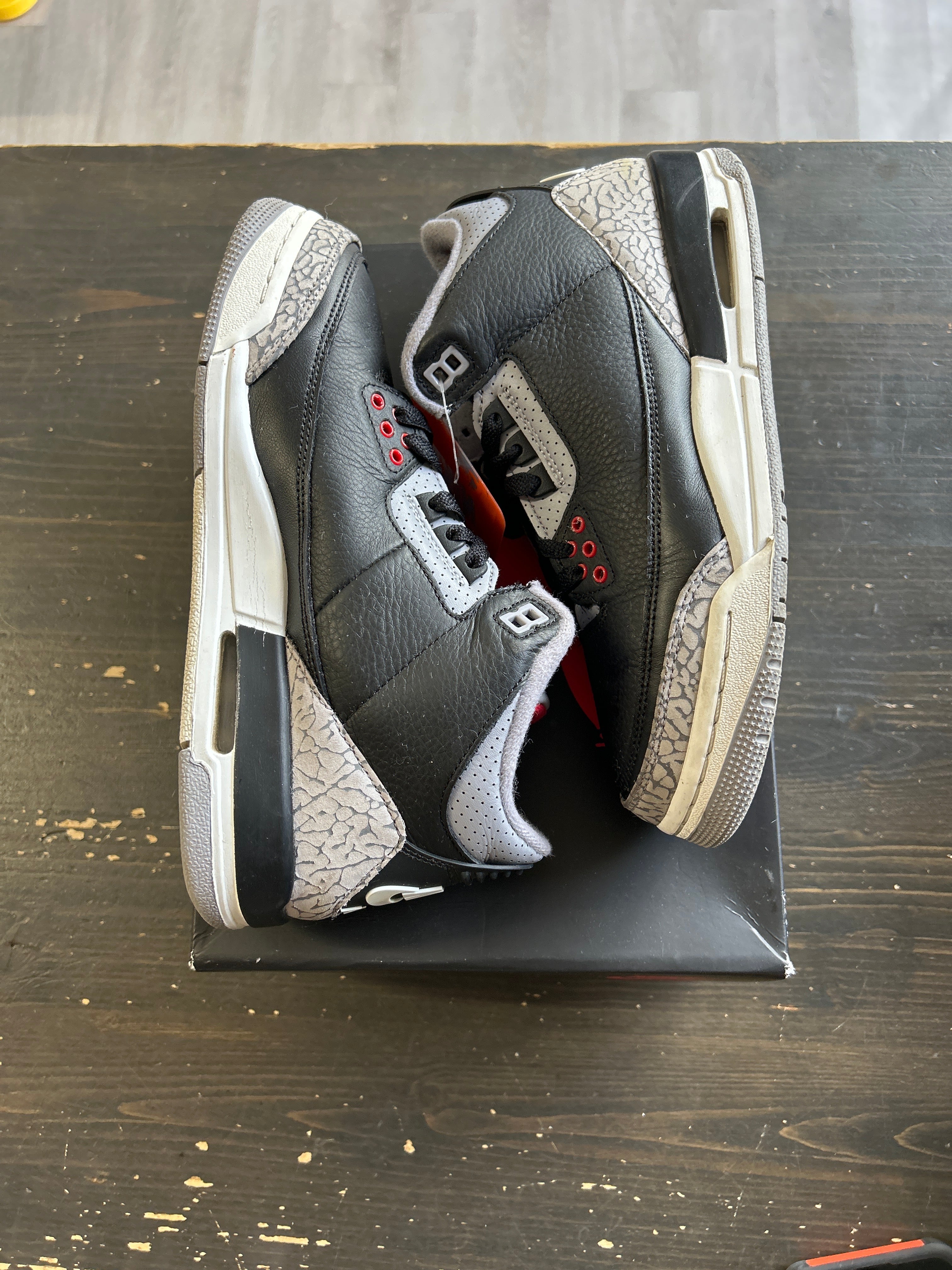 Pre-owned Jordan Retro 3 Black Cement 2024