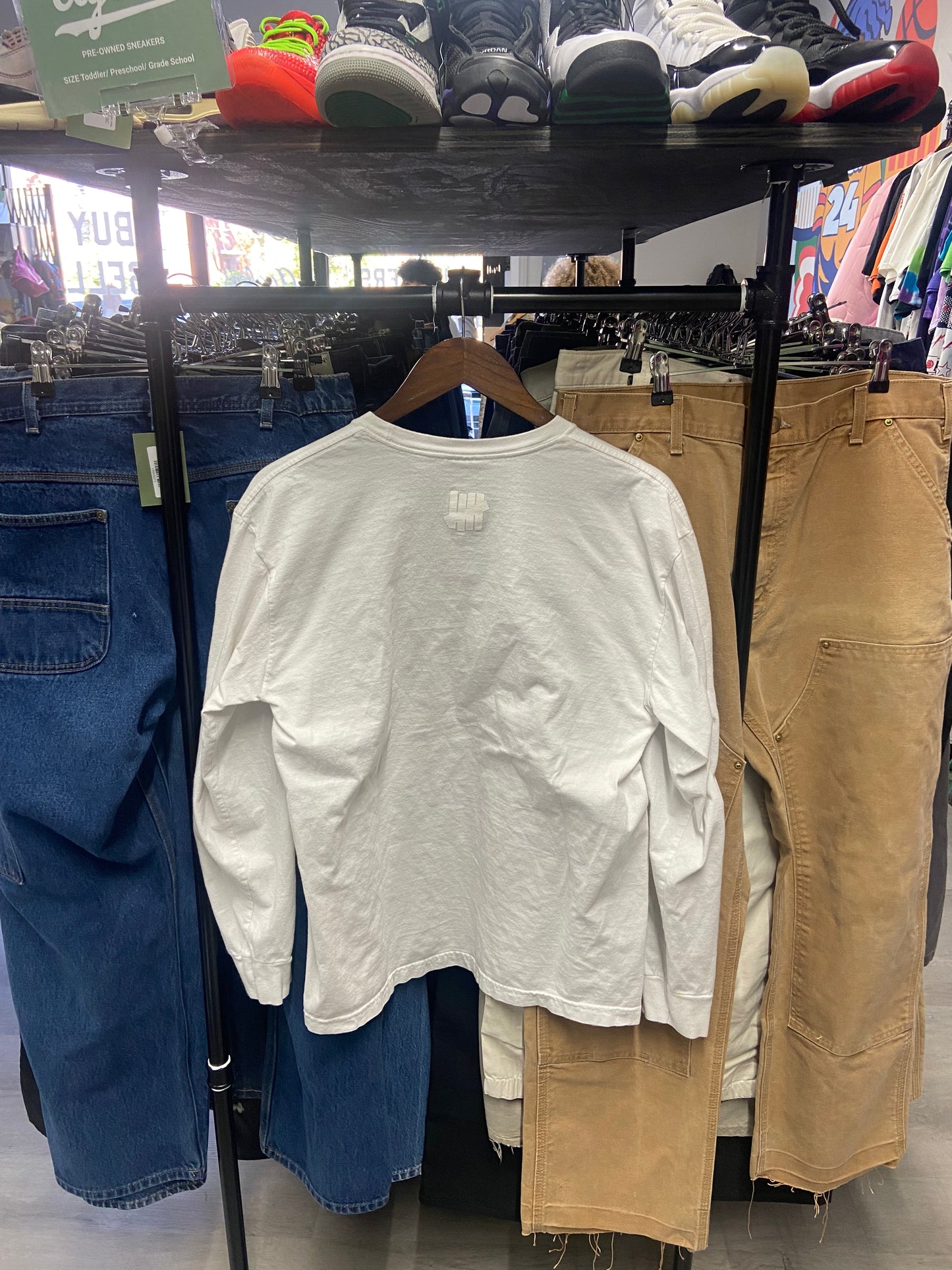 Undefeated Sleeve Hit Longsleeve Tee