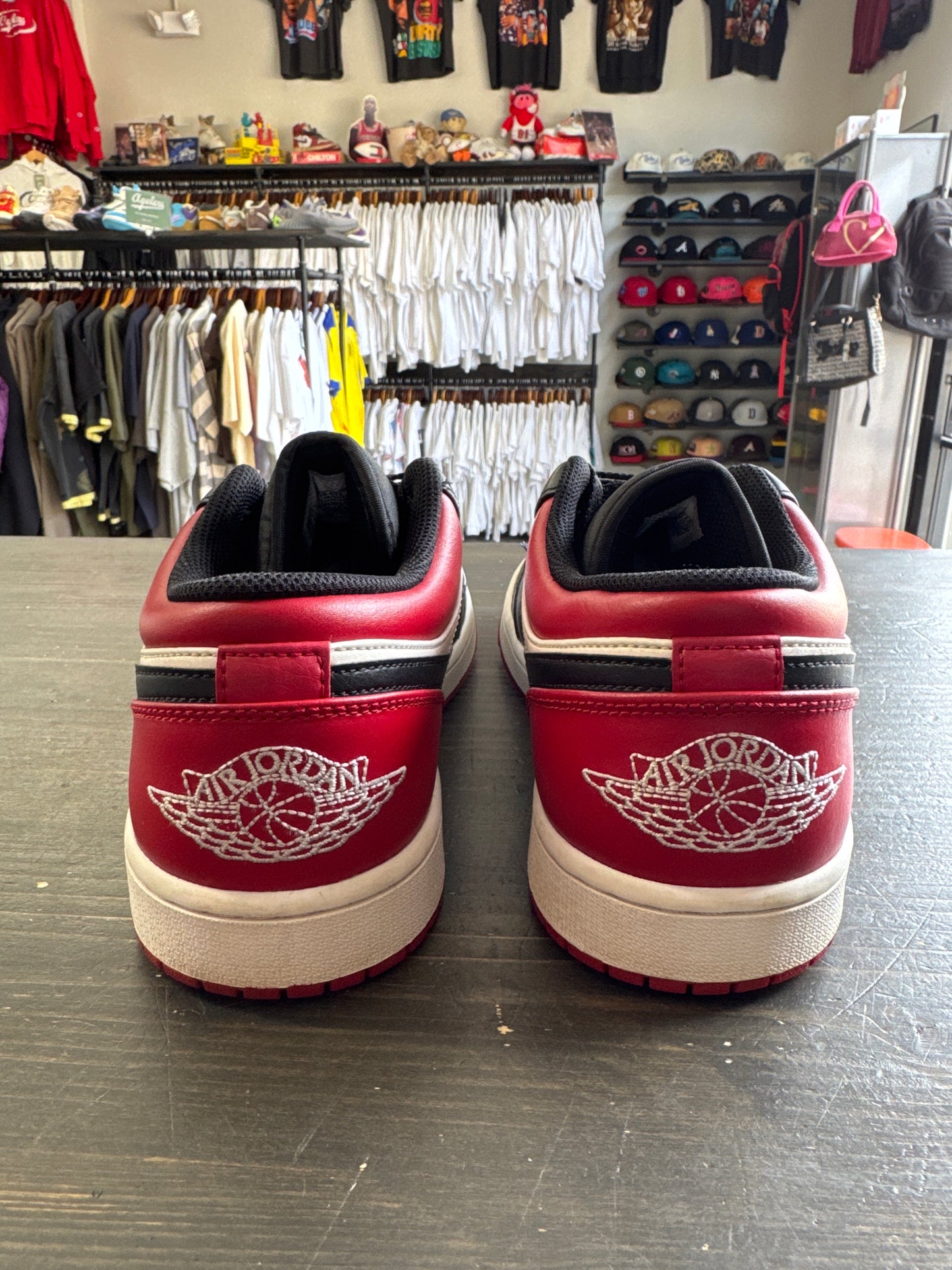 Pre-owned Jordan 1 Low Bred Toe