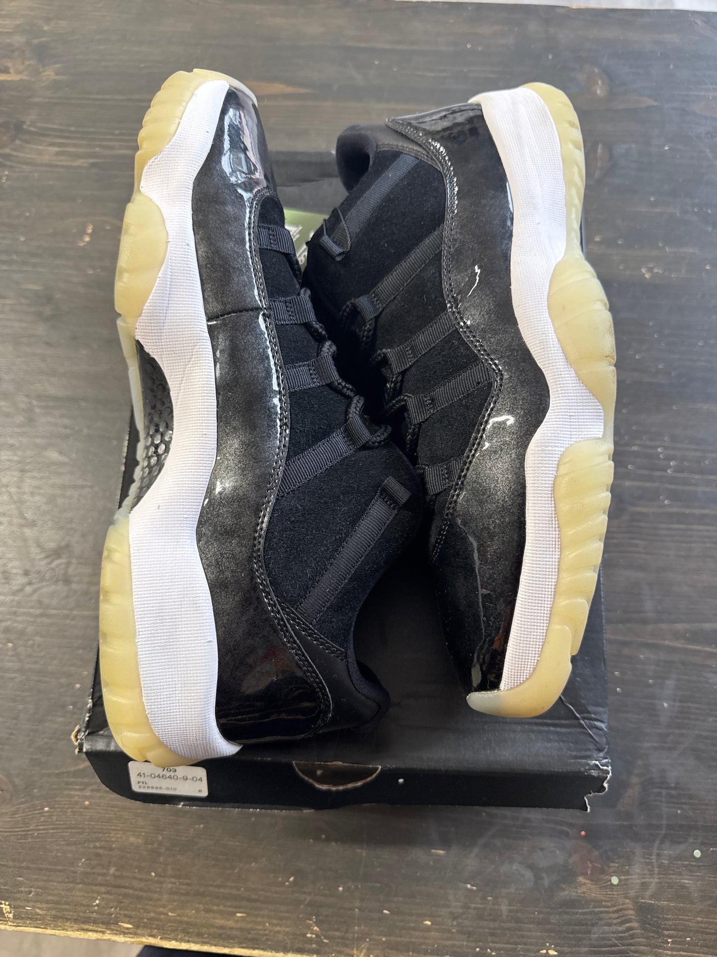 Pre-owned Jordan Retro 11 Low Barons