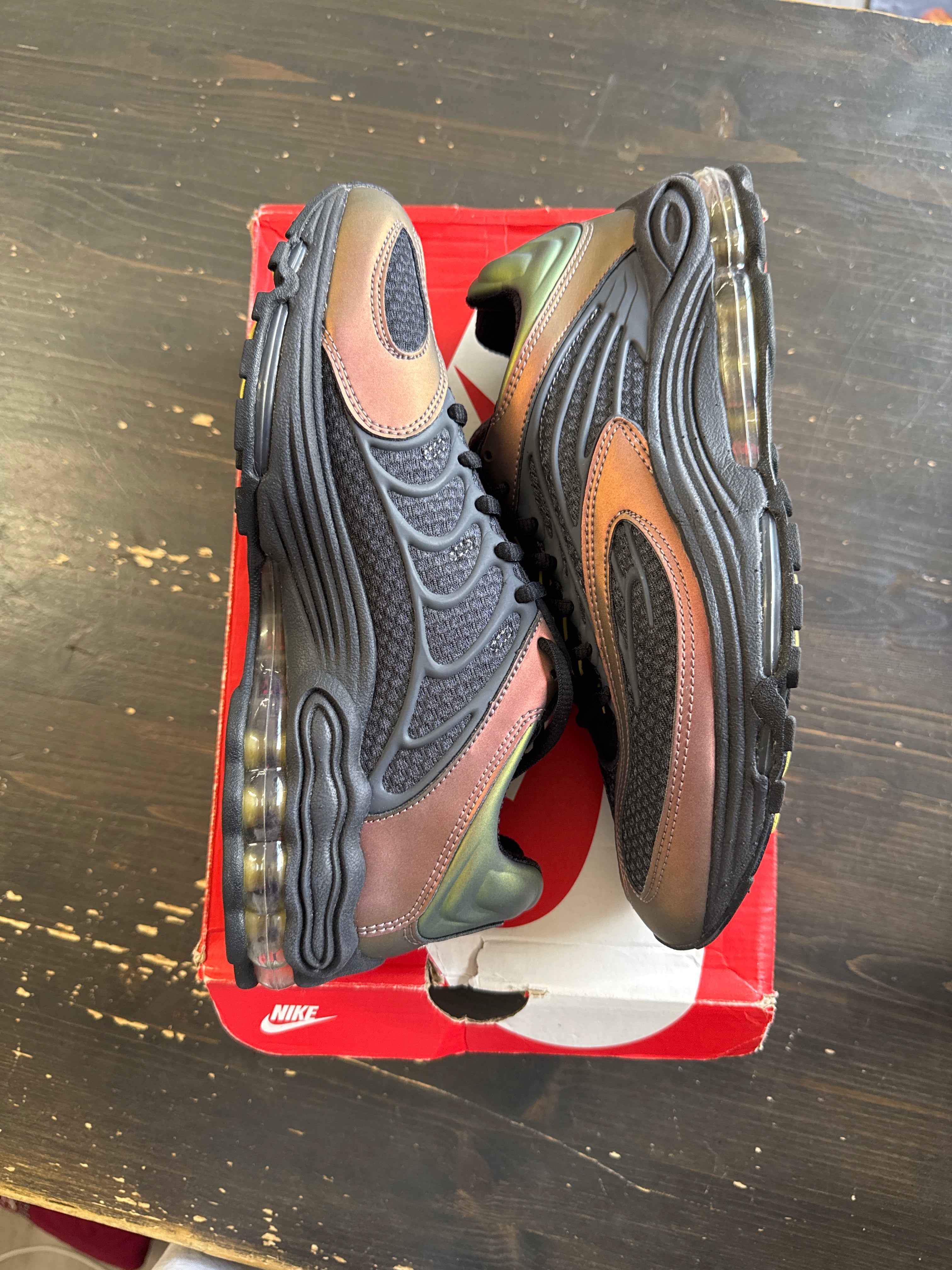 Pre-owned Nike Air Tuned Max Celery