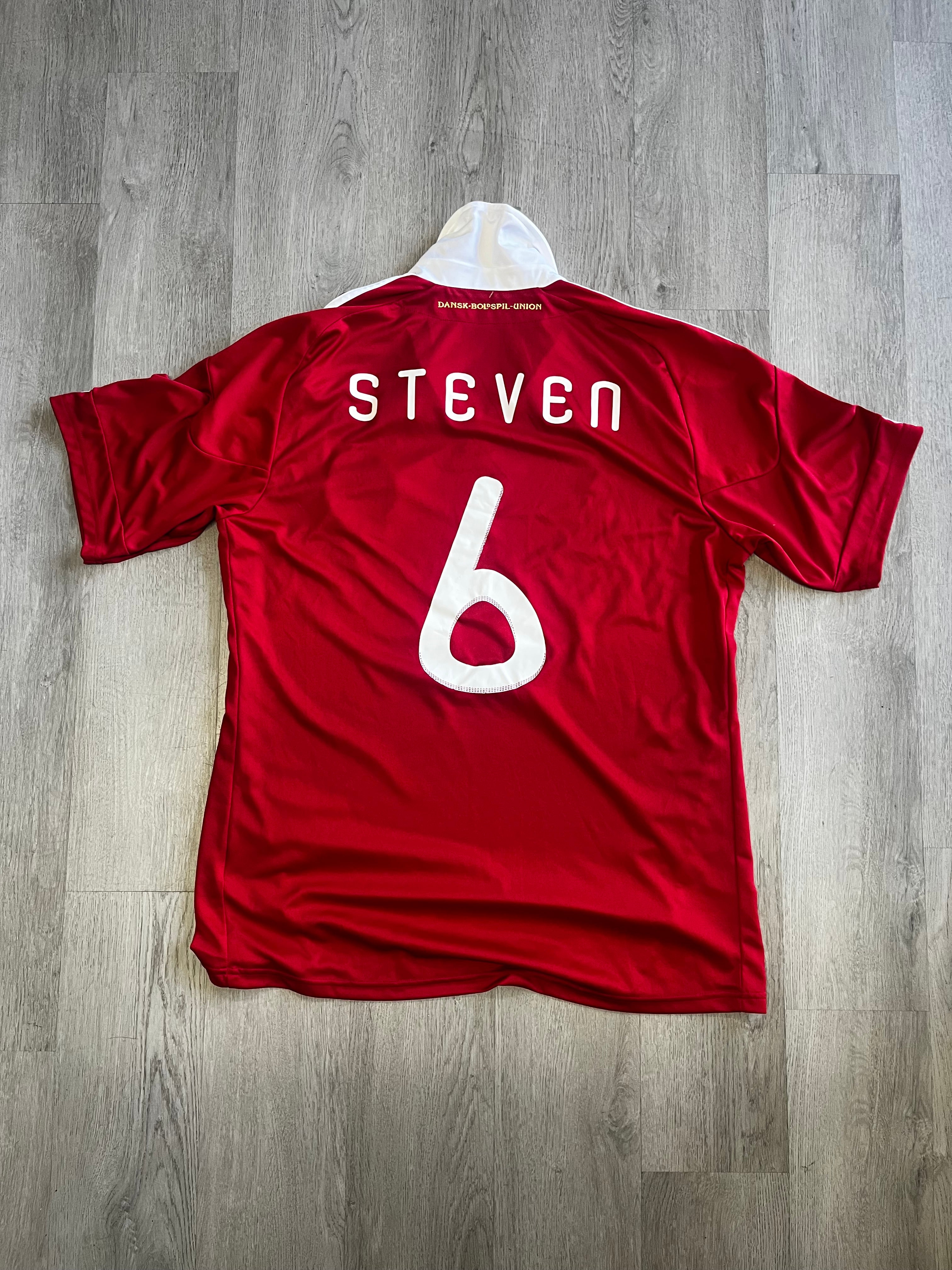 Adidas Denmark 2009/10 National Home Jersey