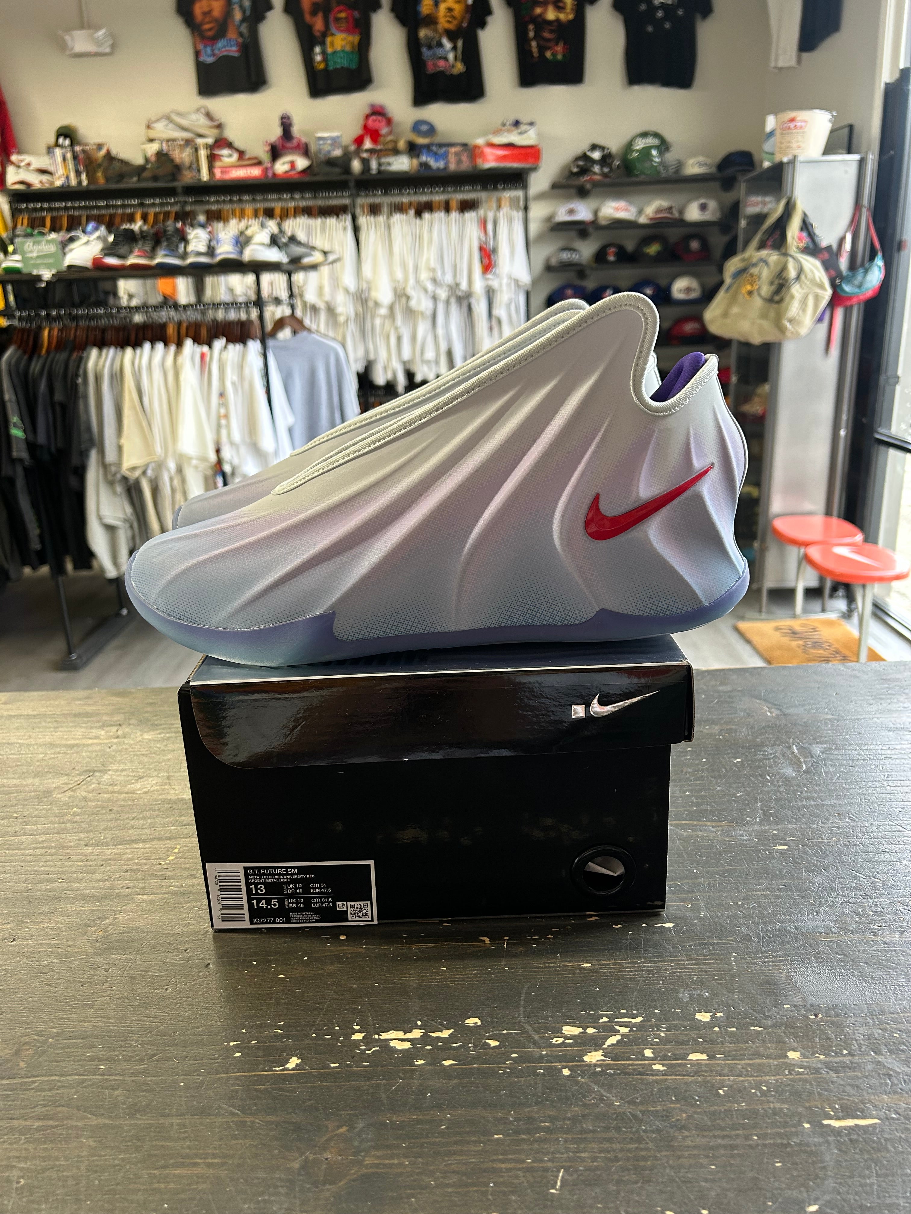 Nike GT Future .SWOOSH Swooshman