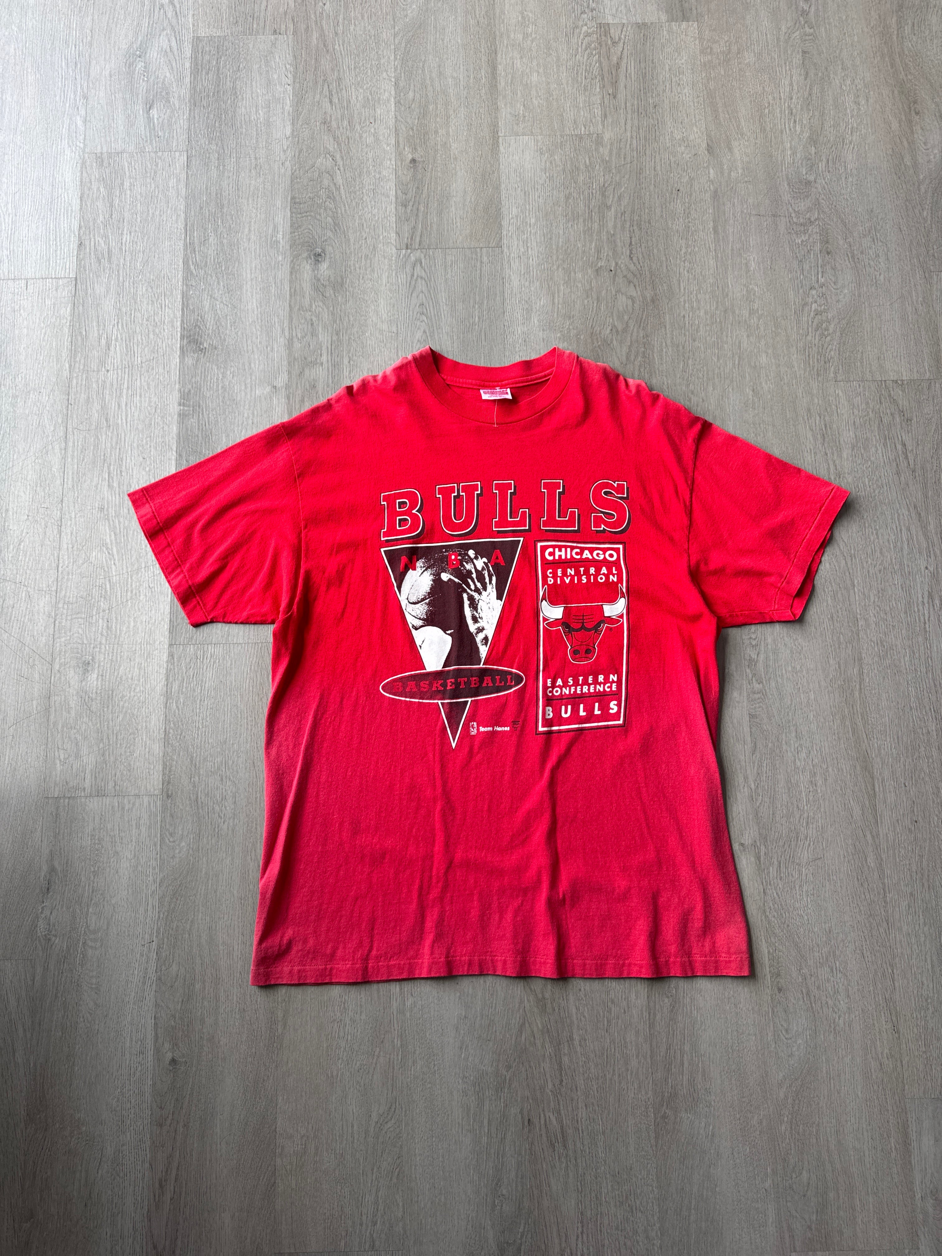 Vintage 90s Chicago Bulls Tee