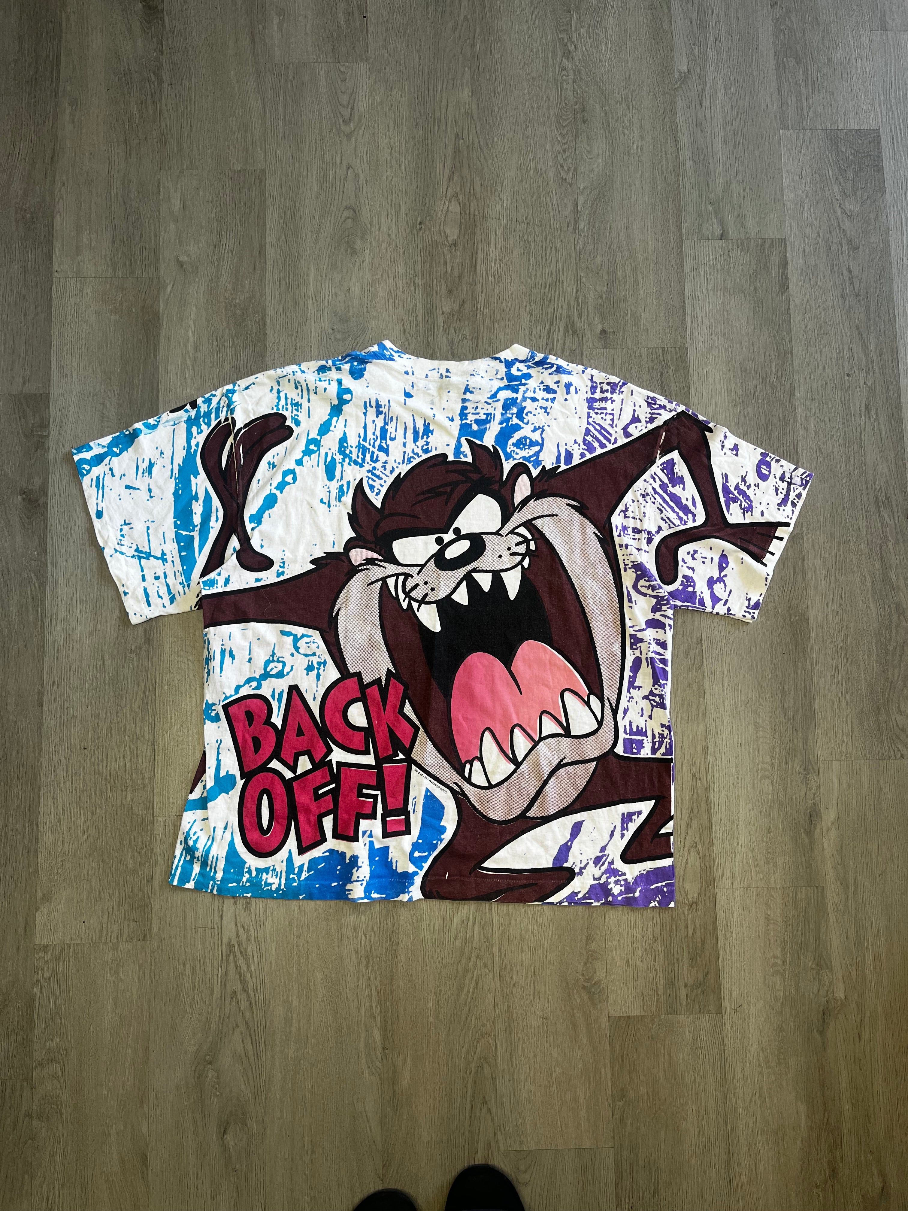 Vintage 1993 Warner Bros Taz ‘Back Off!’ AOP Tee